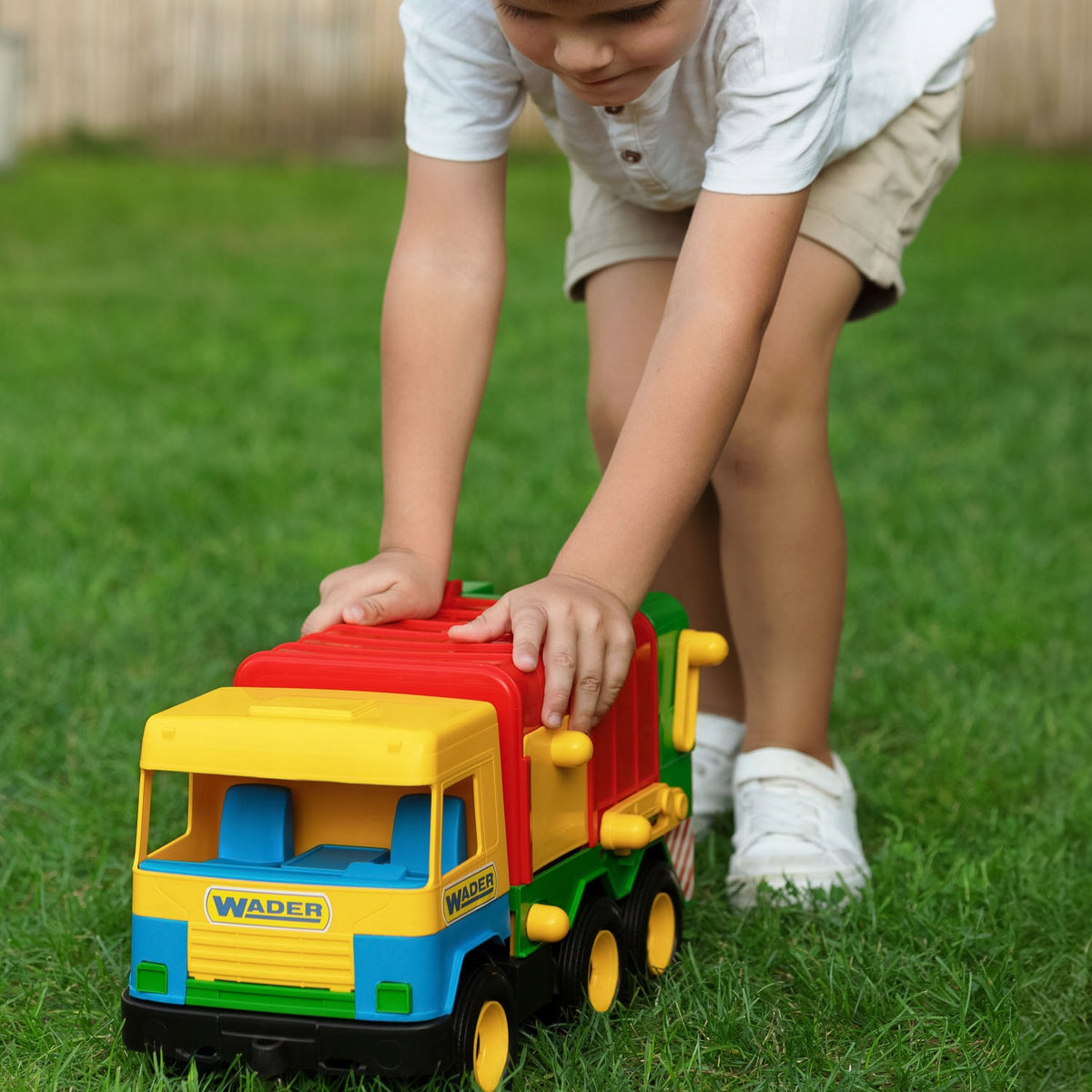 Garbage truck Middle Truck WADER Construction Vehicle Toy For Children Brand Wader