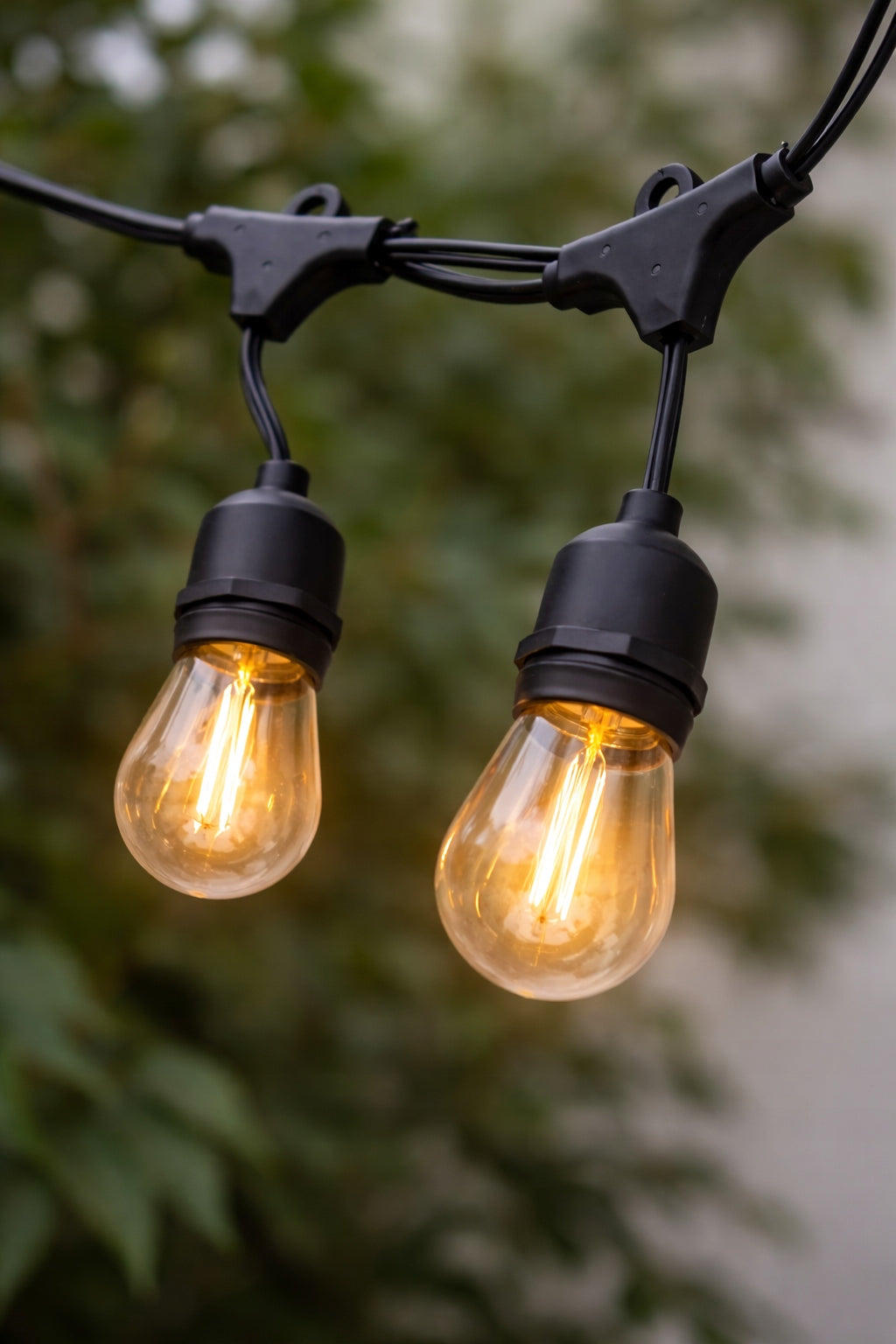 Garden Garland Outdoor Light Chain 30m + 30x LED Bulb E27 Globe diameter 4.5 cm