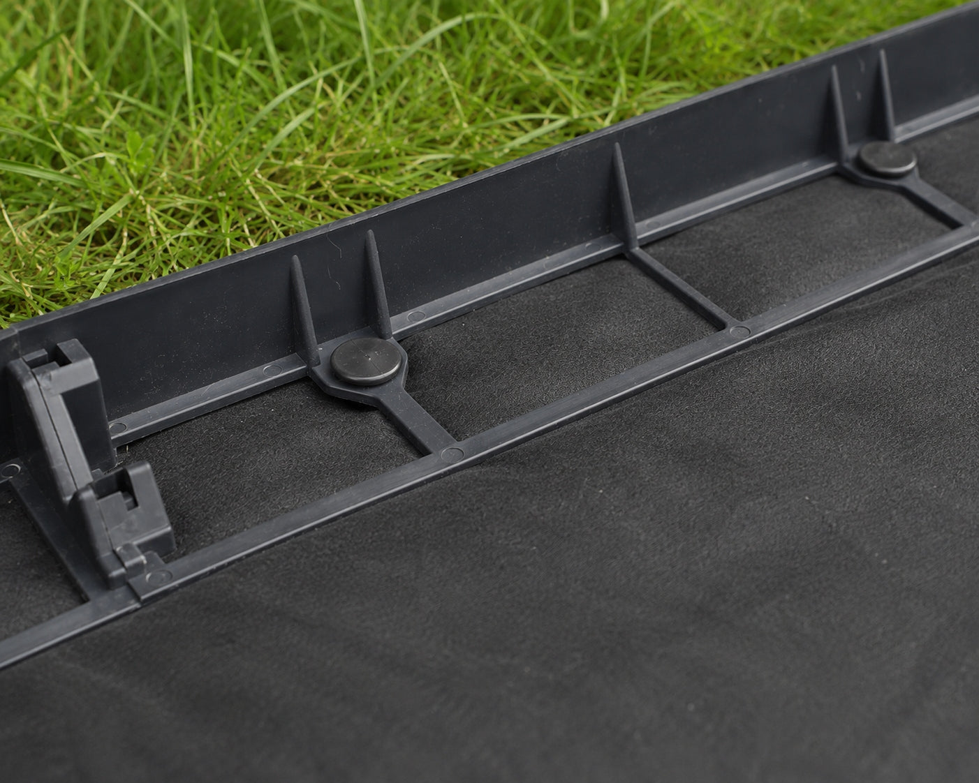 Garden Lawn edging Plastic 4,5cm 45mm 20m + 80 Anchors Manufacturer code 50cm 20MB + 80 kotew