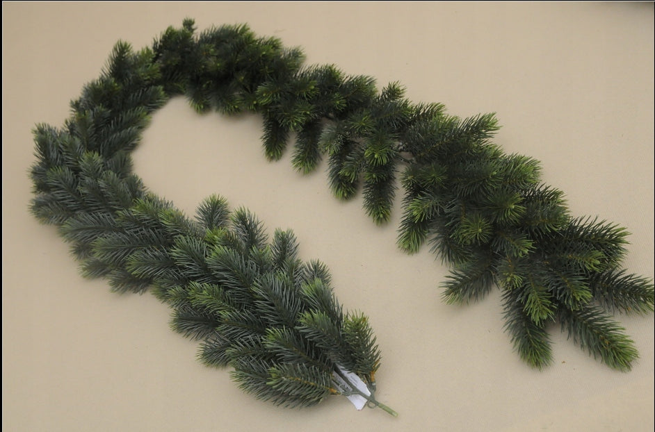 Garland Spruce Artificial 190 cm – natural charm of Christmas decorations