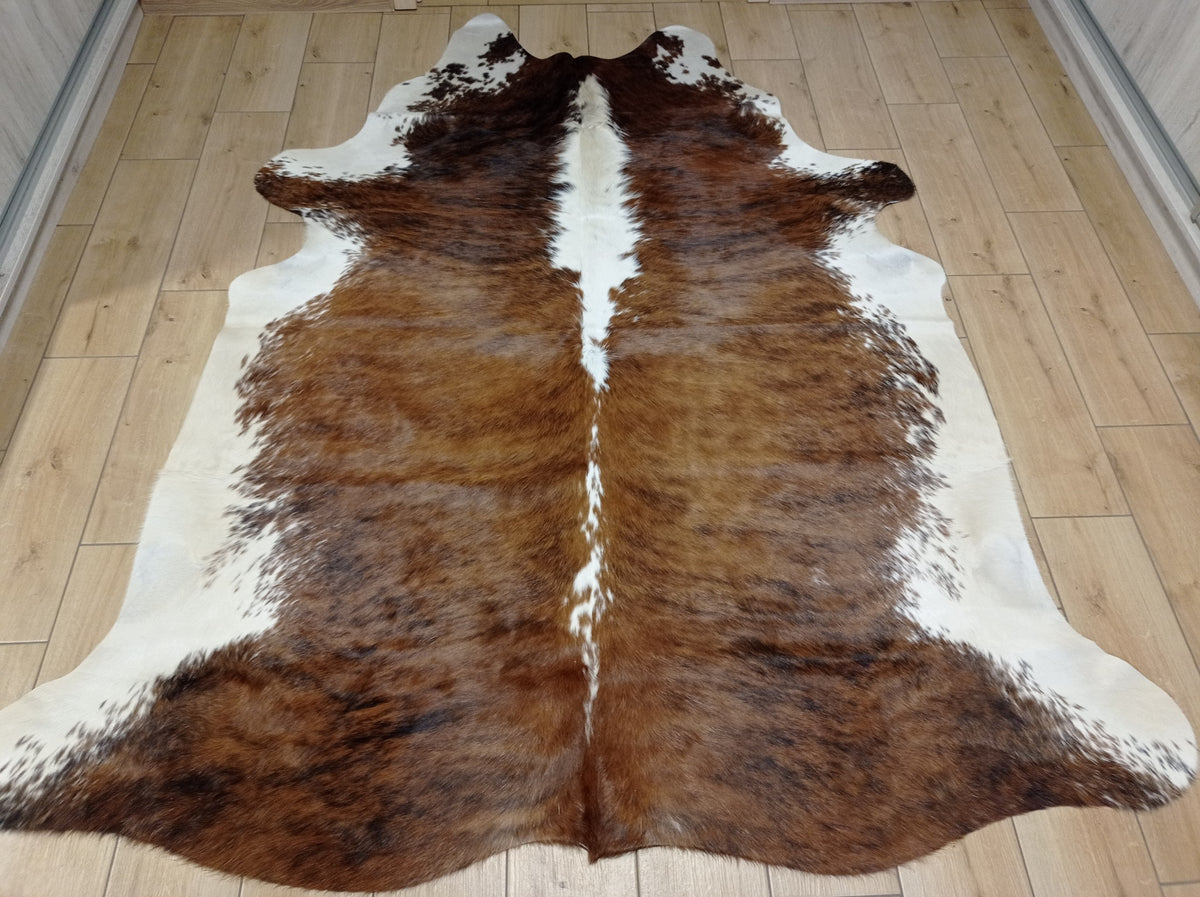 Genuine cow leather UNIKAT 210x190cm Poland Loft Boho Luxury Carpet Packaging status original