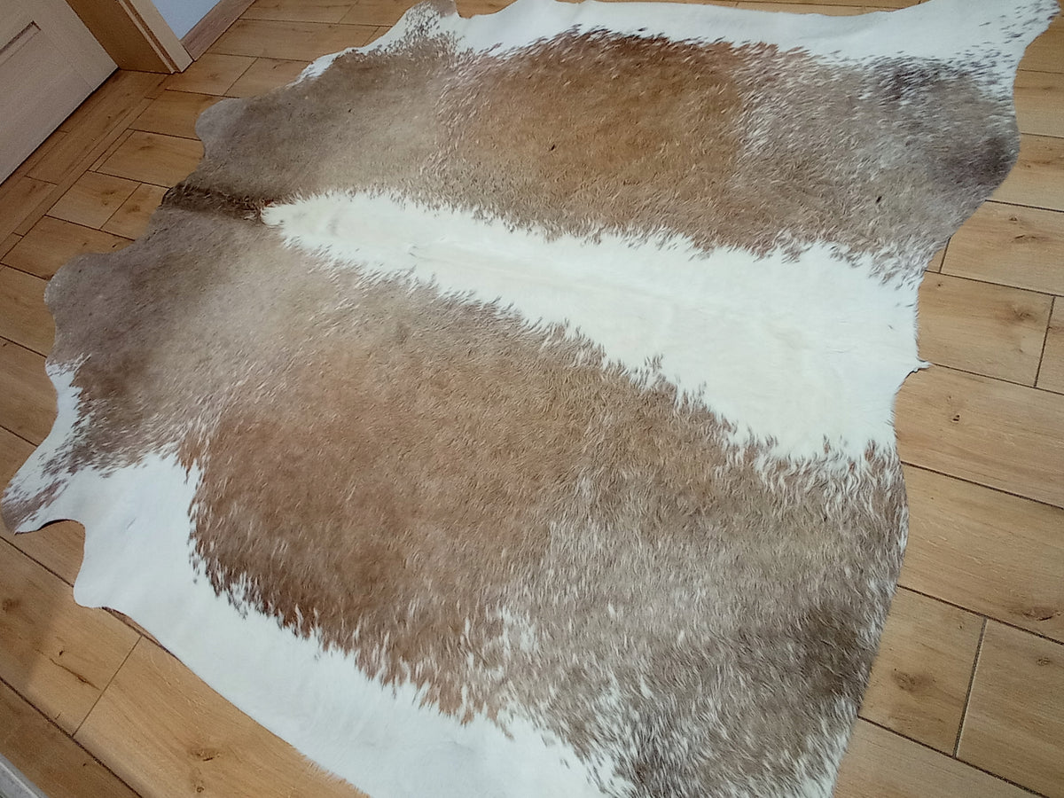 Genuine cow leather UNIKAT 210x210 Poland Loft Boho Luxury Carpet Manufacturer code HUZIOR LEATHER
