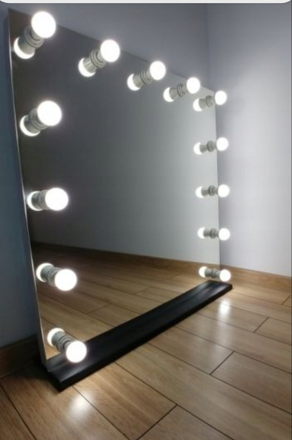 Glamour Mirror for Makeup Brand no brand