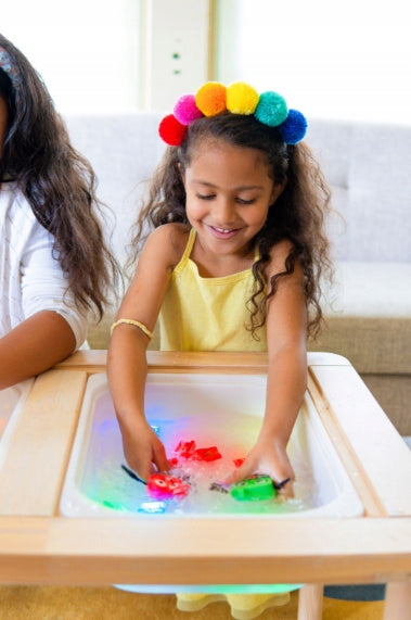 Glo Pals Sensory cubes glowing in water Sammy red Manufacturer code 850016823137