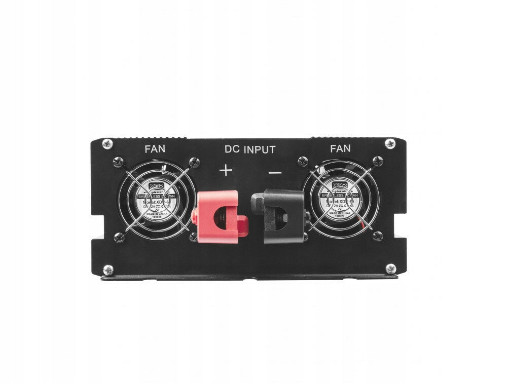Green Cell INV15 automobilový měnič napětí 12V to 230V, 3000W / 6000W Effective power 3000 W