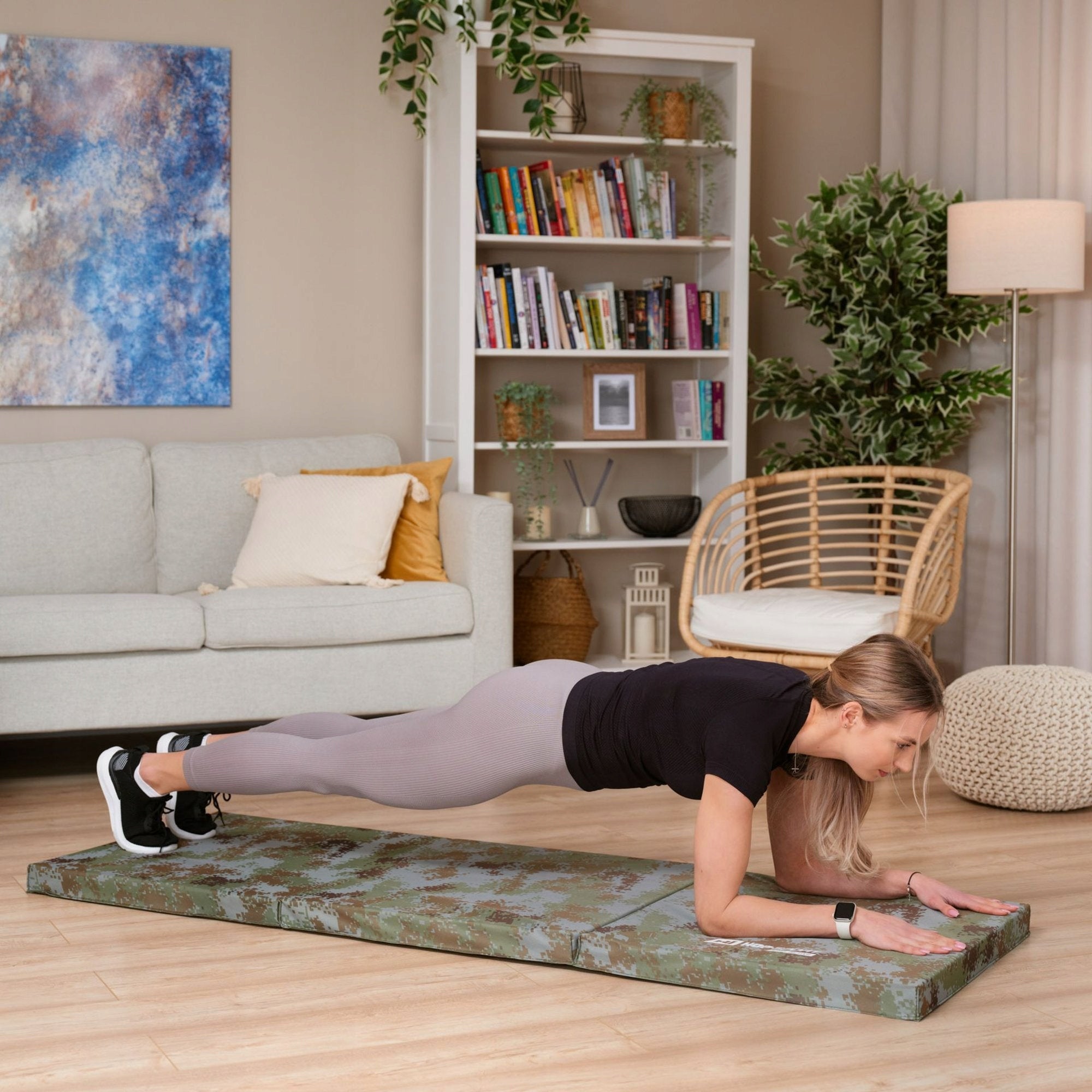 Gymnastic Mattress Folding Hard Mat 5cm Folding with Handle Strong EAN (GTIN) 5902308220225