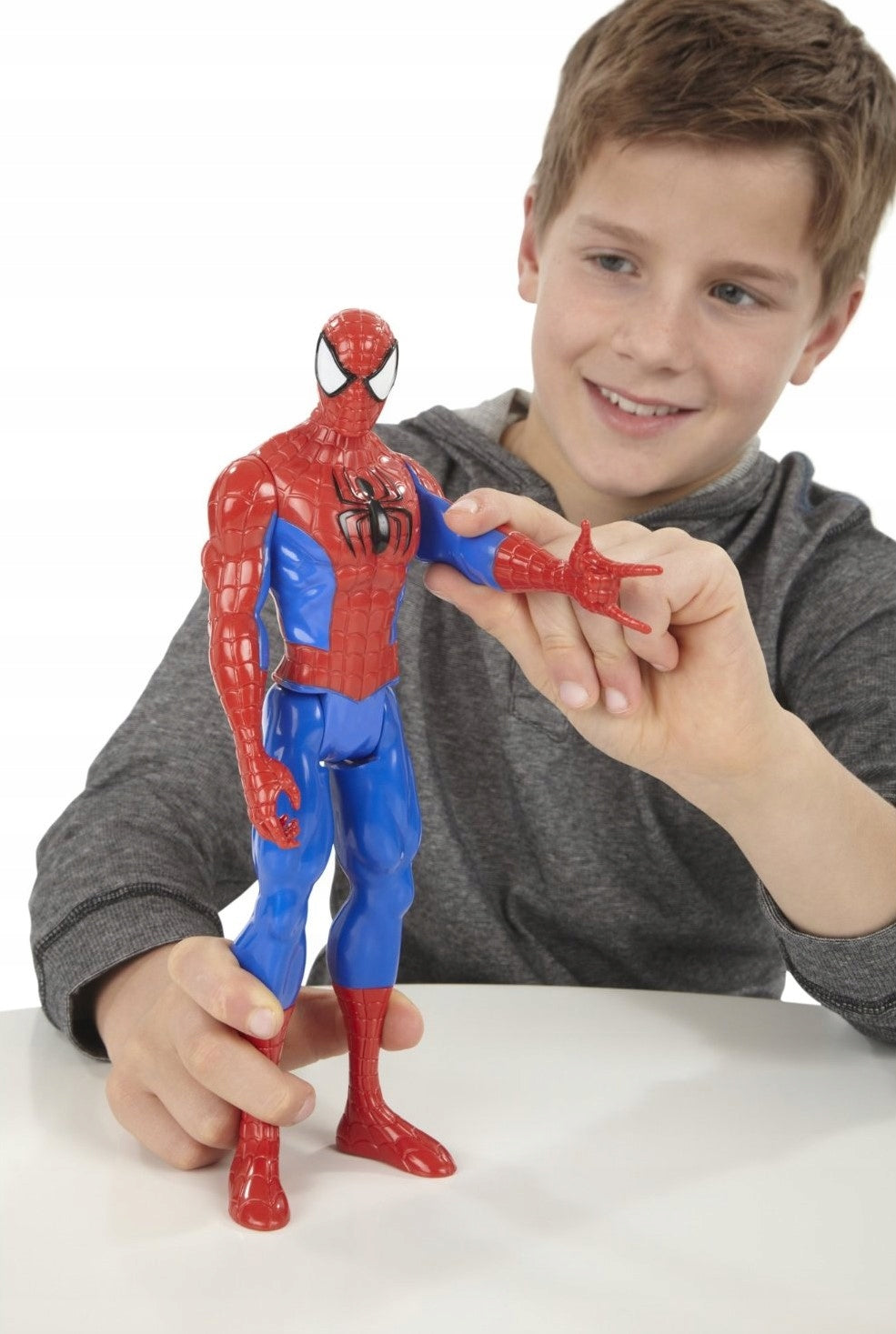 HASBRO CLASSIC FIGURINE SPIDERMAN B9760 30cm LIMITED EDITION TITAN HERO Brand Hasbro