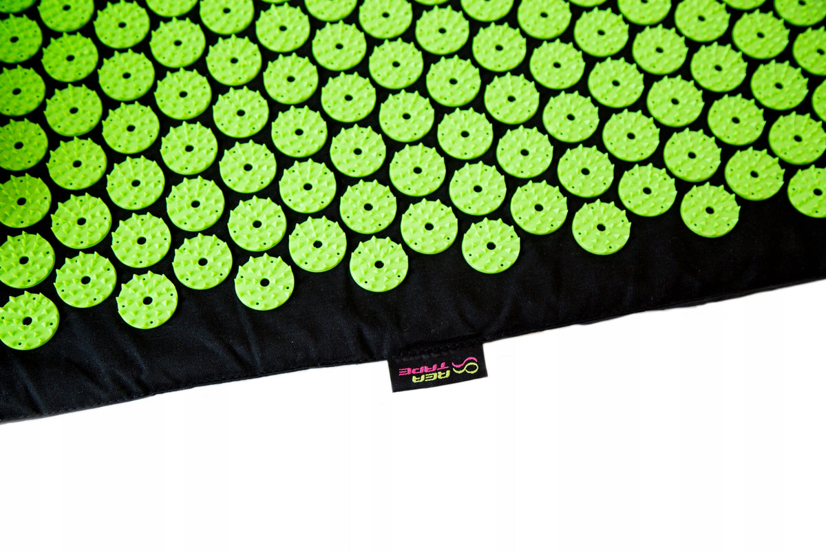 HEALTH MAT FOR ACUPRESSURE SPIKES FOR PAIN STRESS Color green