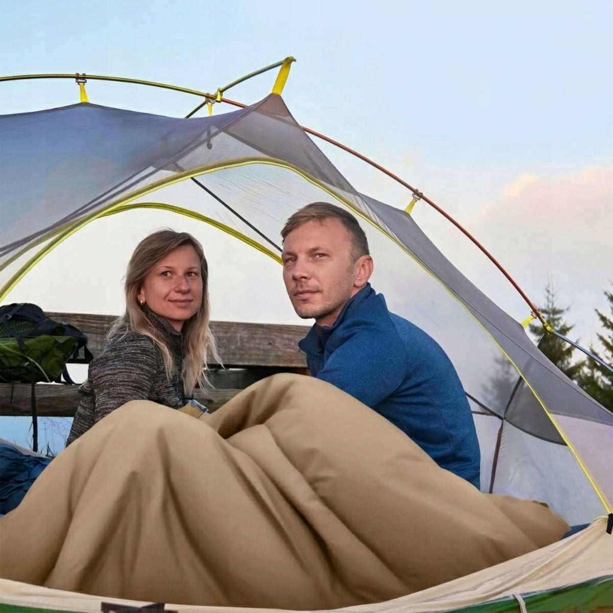 HIKING SLEEPING BAG WITH HOOD TENT COVER BEIGE 2IN1 210CM MONTESSA Model Z KAPTUREM