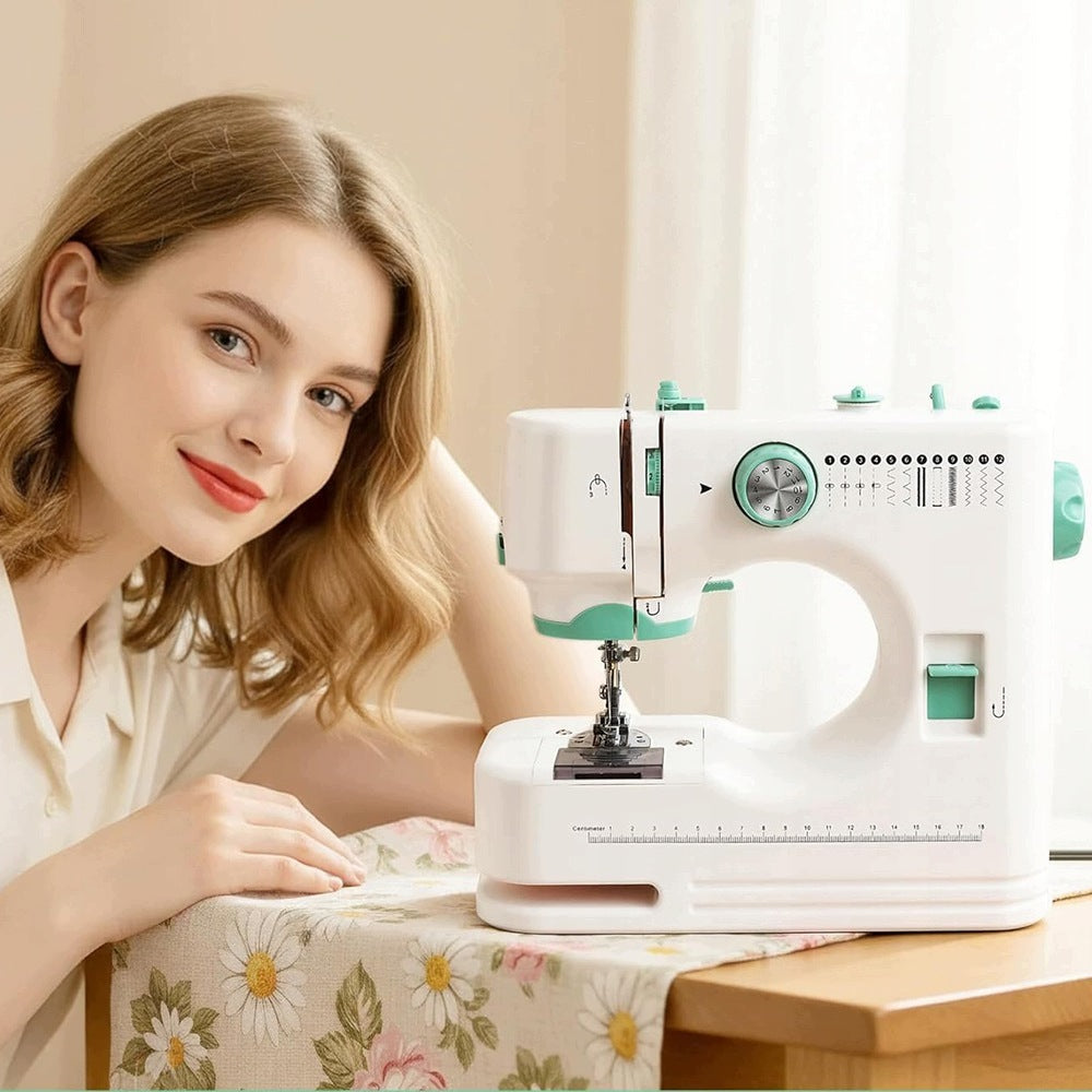 HOME SEWING MACHINE 12 STITCHES DOUBLE NEEDLE OVERLOCK MULTIFUNCTIONAL Packaging status original
