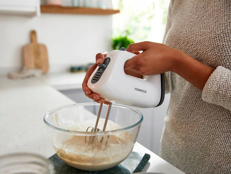 Hand mixer Kenwood HMP10.000WH 300W 5 speed cable storage Brand Kenwood