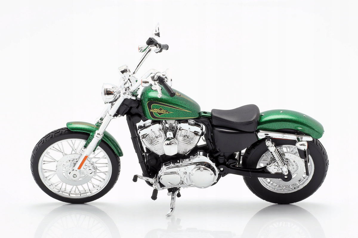 Harley-Davidson XL 1200V Seventy-Two 2013 Maisto 1:12 Model Motorcycle HIT! Manufacturer code 32335