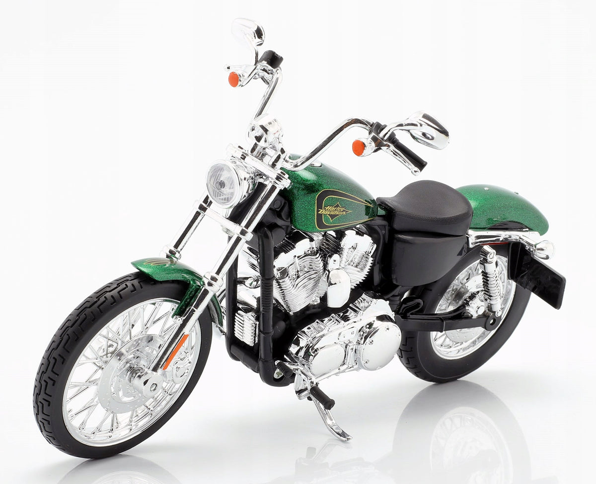 Harley-Davidson XL 1200V Seventy-Two 2013 Maisto 1:12 Model Motorcycle HIT!