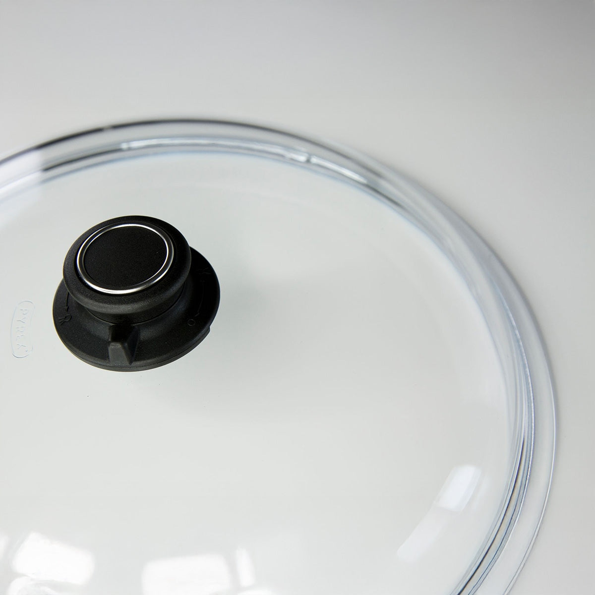 Heat-resistant glass lid AMT lid for pans and pots ⌀32 cm Manufacturer code 032