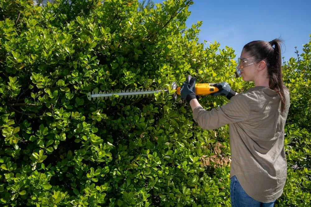 Hedge Trimmer with Battery and Charger HT 100 E Kit STIGA Power 150 W