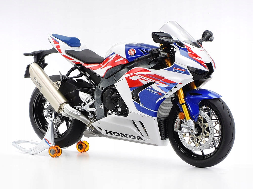 Honda CBR1000RR-R Fireblade SP model 14141 Tamiya