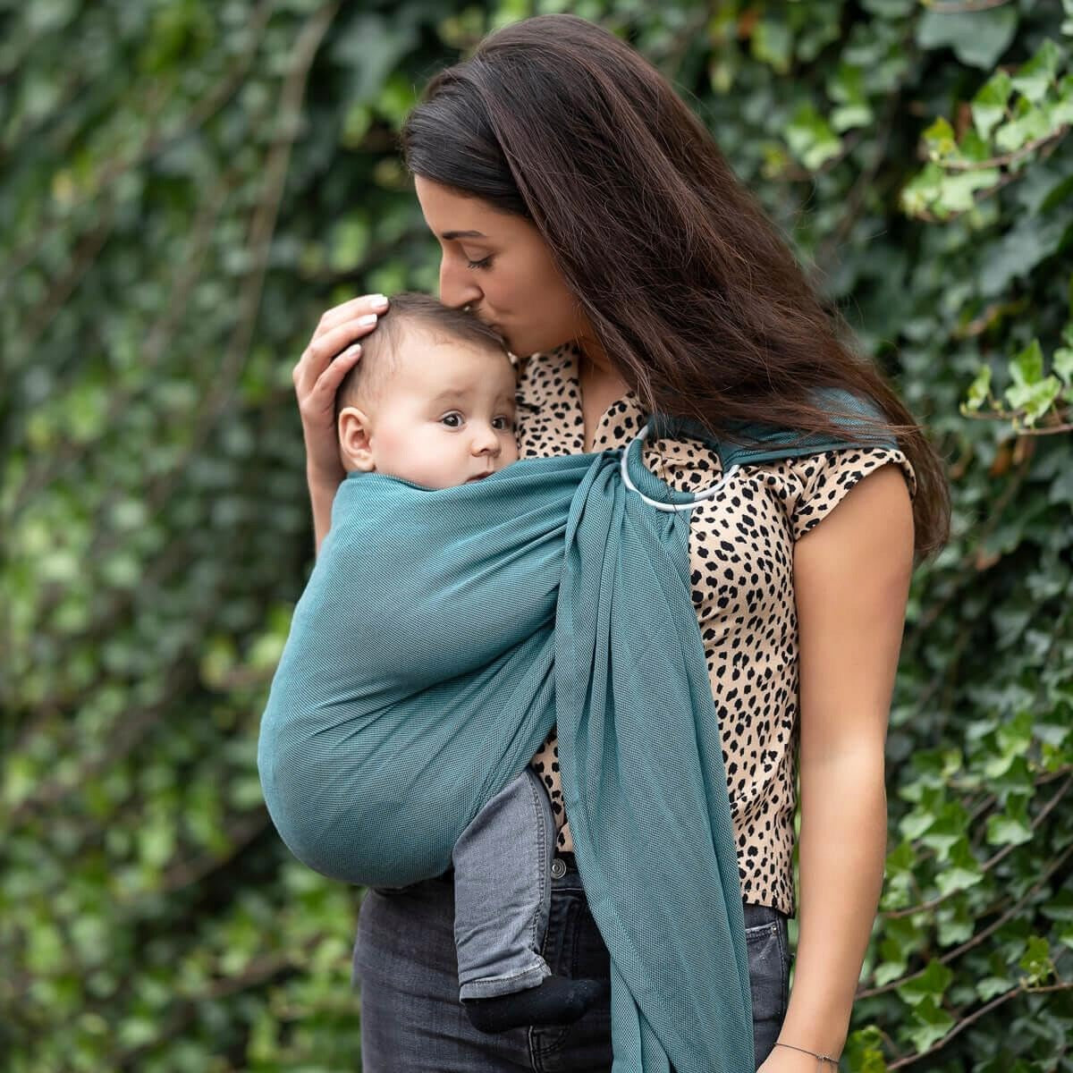 Hoppediz Ring-Sling Babywearing Scarf Brand Hoppediz