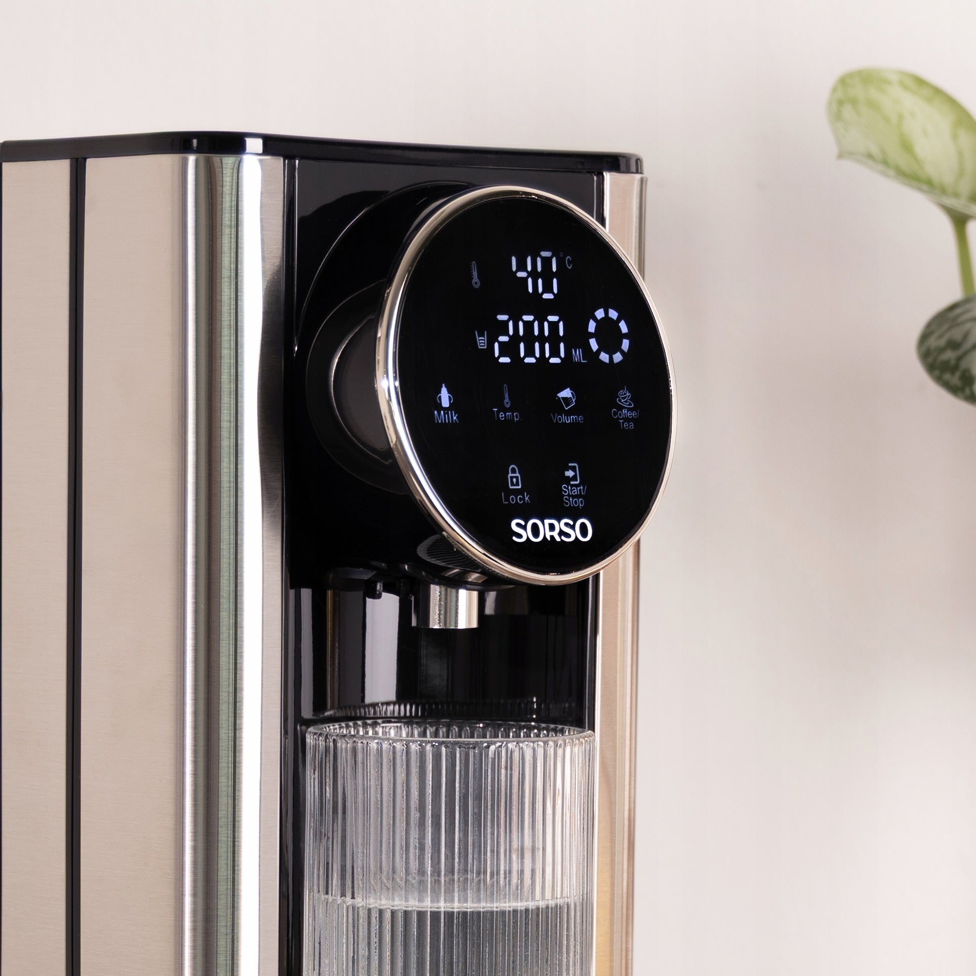 Hot water dispenser SORSO Flow – 2.7 l, 2600 W, black/silver Manufacturer code Sorsowaterdispenser