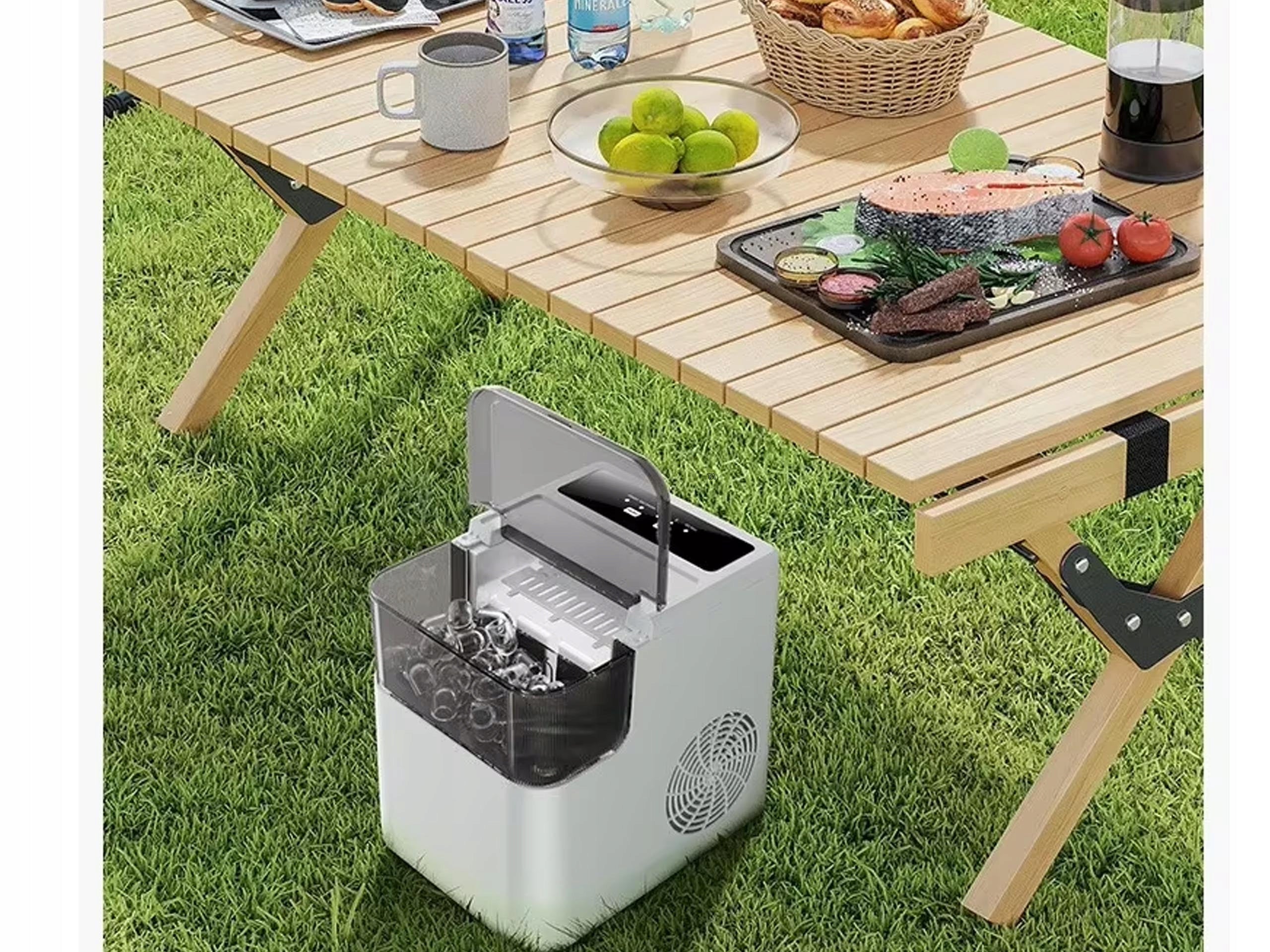 Ice Maker Automatic Cube Sizes Quick Cooling With Spatula Dominant color white