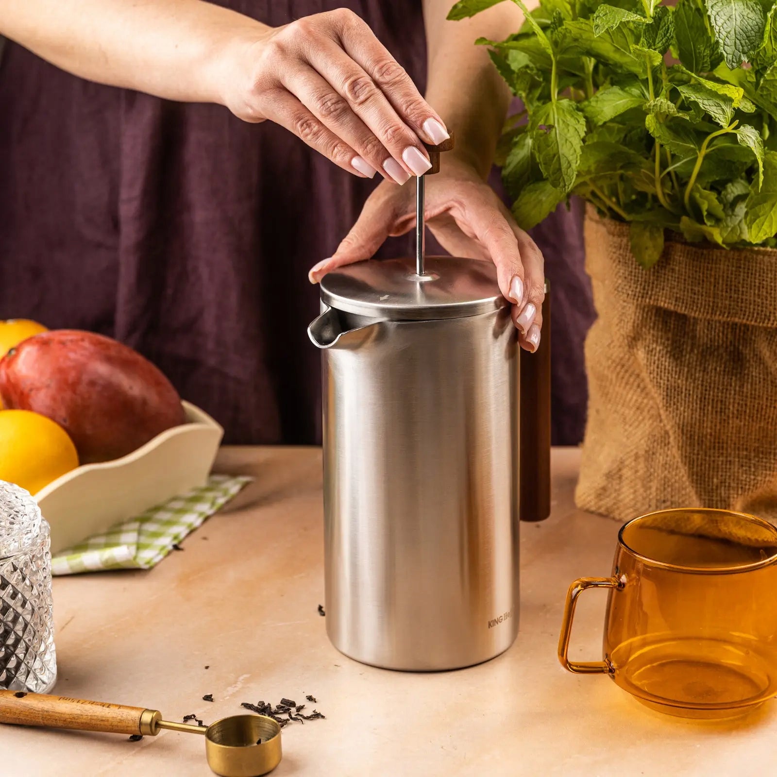 Infuser, French Press, 1L, Double Walls, Wooden Handle Brand Kinghoff