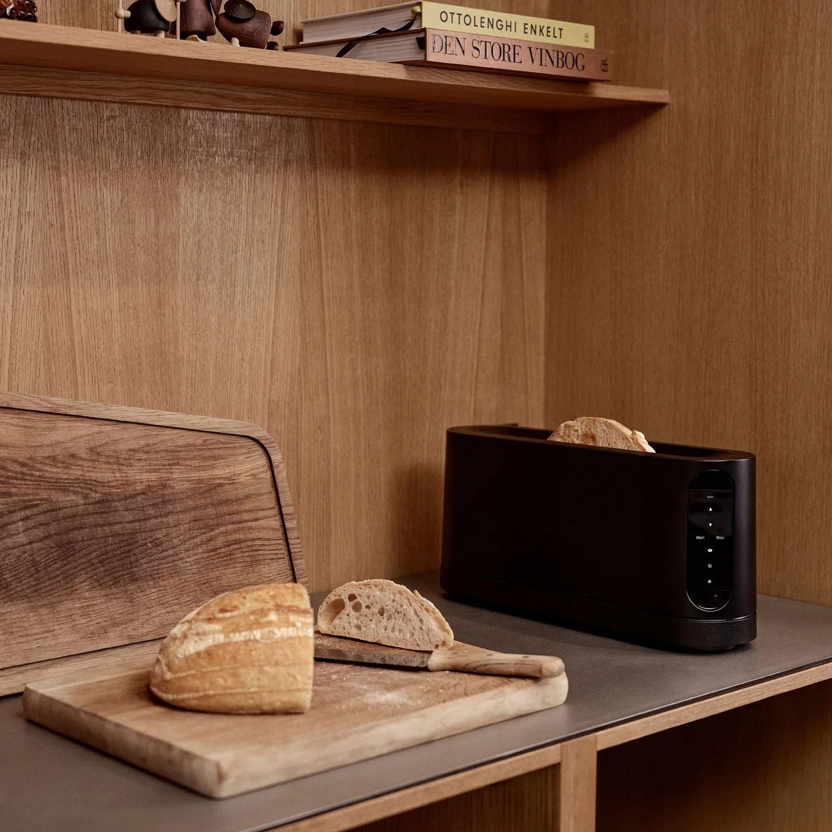 Jacob Jensen NORDIC Toaster with LCD Touch Panel / Black Power rating 850 W