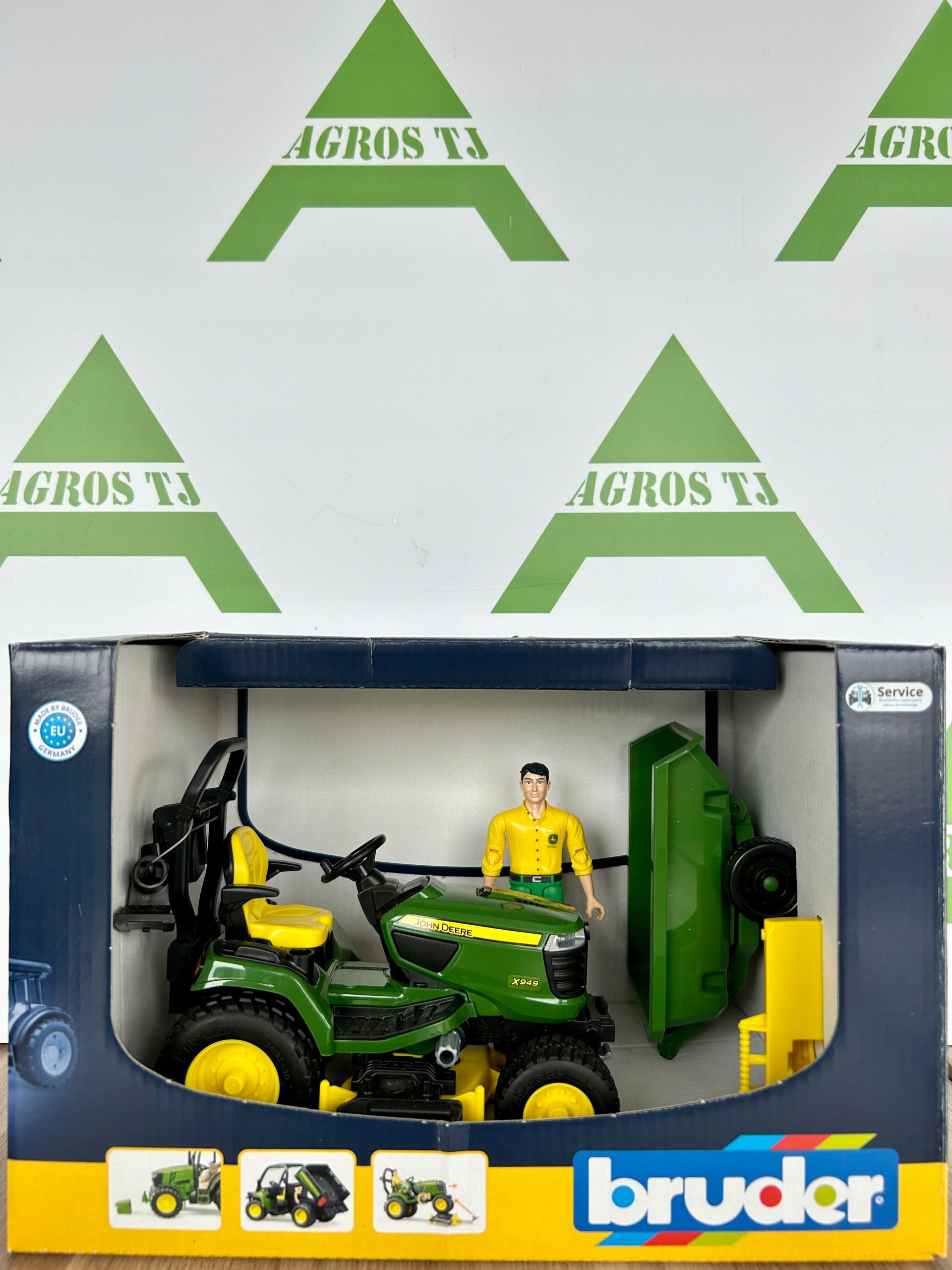 John Deere tractor with lawn mower green Bruder 62104 Brand Bruder