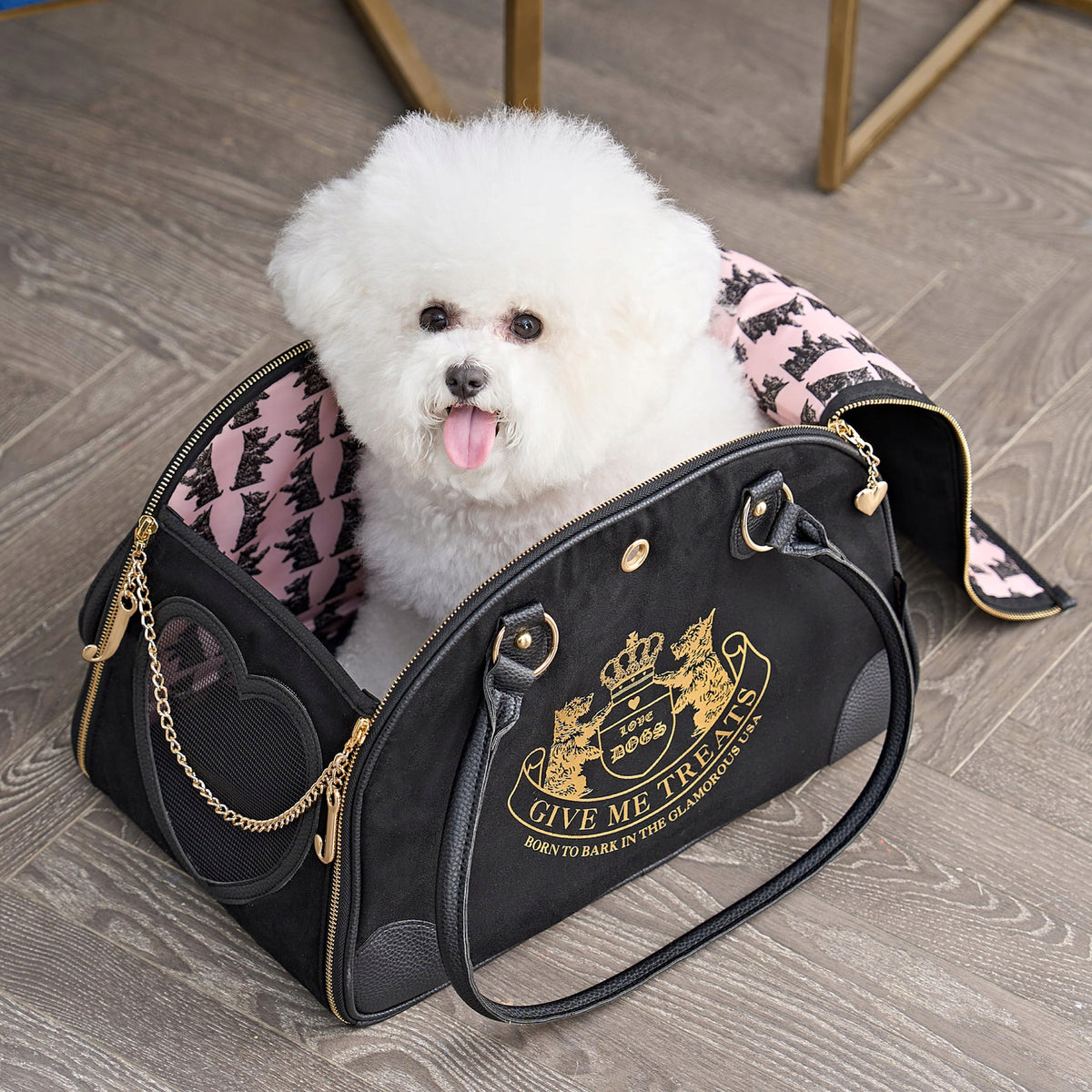 Juicy Couture Give Me Treats Pet Carrier Black Manufacturer code JYE022448
