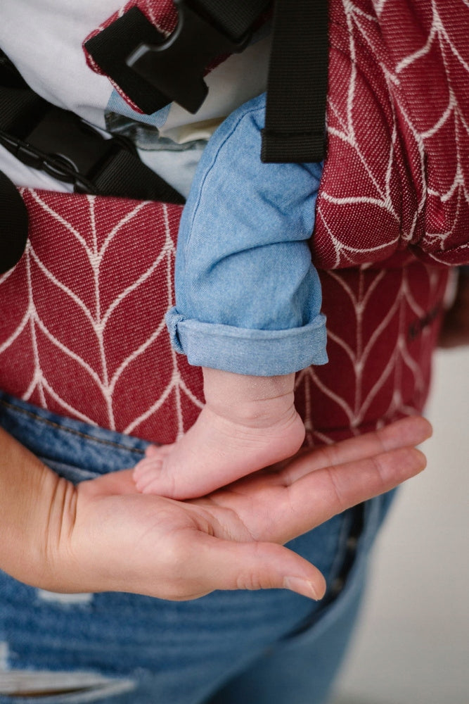 Kavka MultiAge Pro Carrier: Burgundy Braid Cotton Brand Kavka