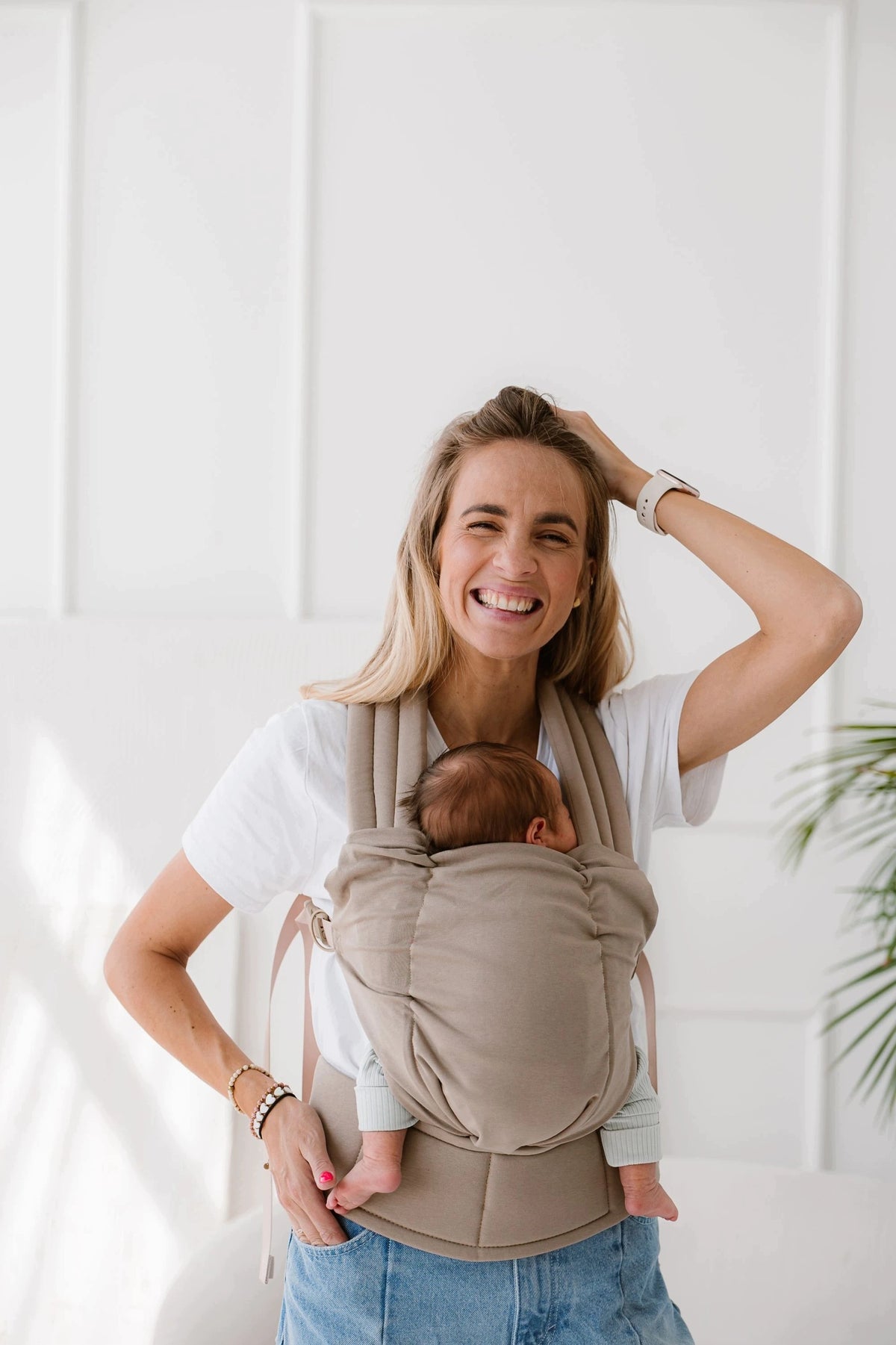 Kavka nest beige GOLD - adjustable buckle carrier Manufacturer code 5907783048258