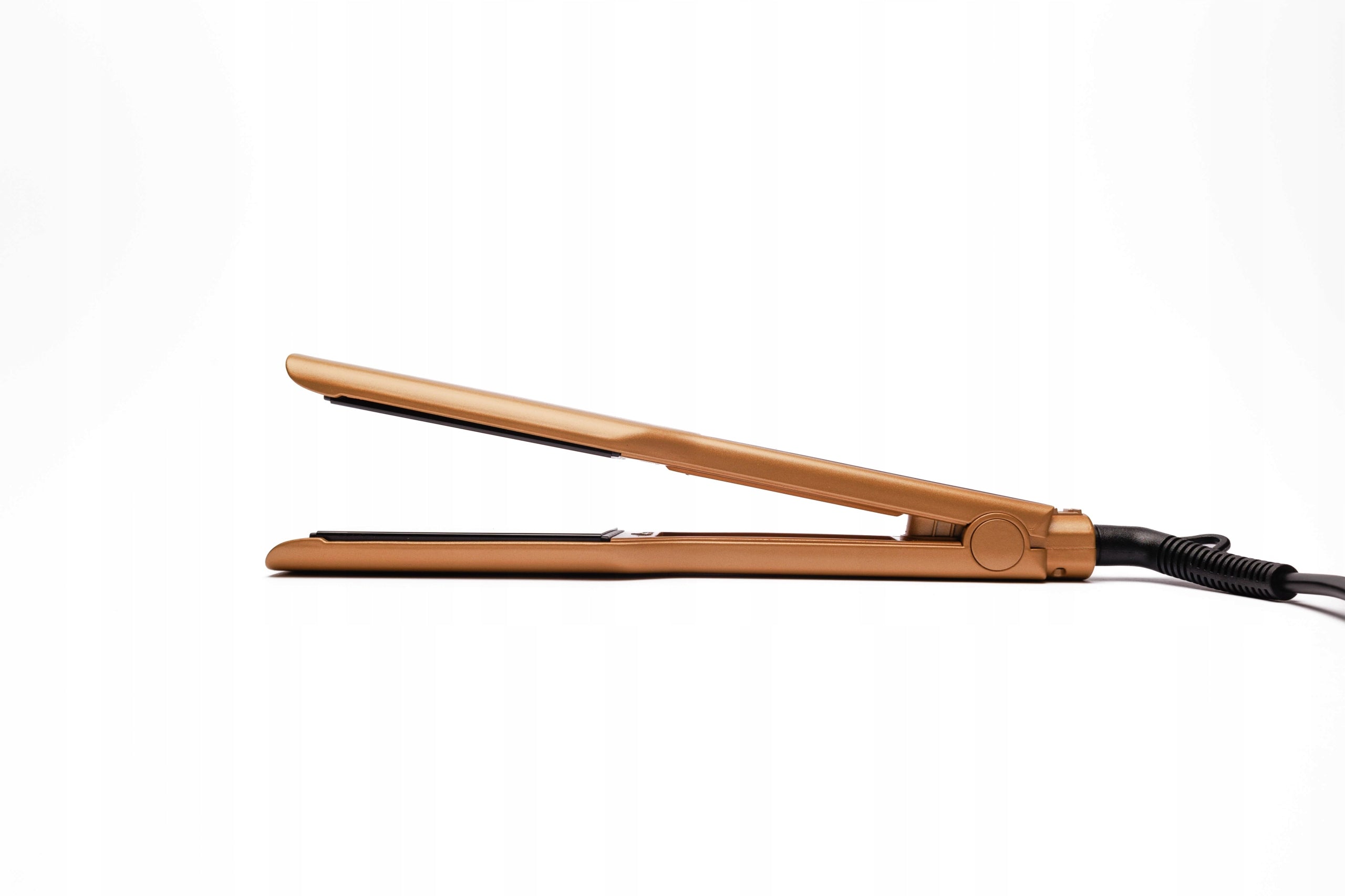 KeratinMax NanoTitanium XL Straightener - Gold Packaging status original