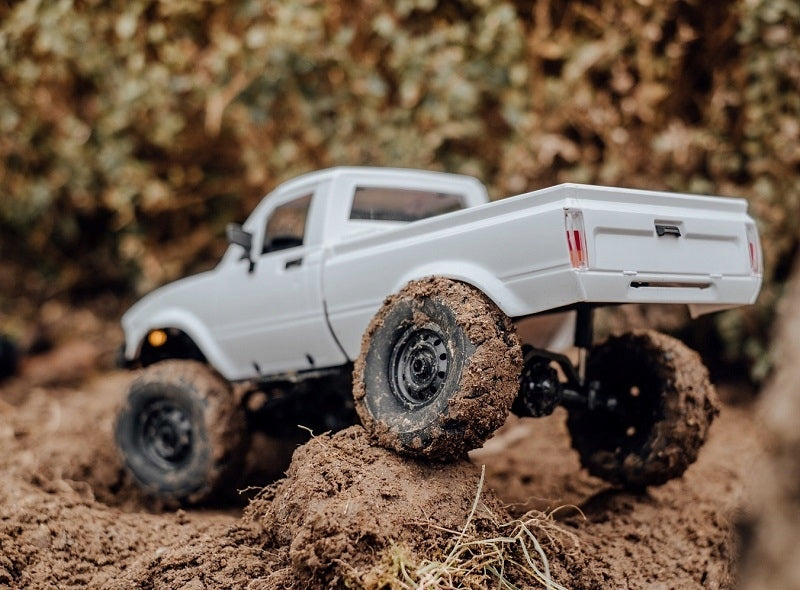 LARGE Remote Controlled Car Auto RC OFF-ROAD WPL 4x4 OFFROAD FOR GIFT Manufacturer code AUTO 2w1 JEEP / PICKUP PROPORCJONALNY GAZ