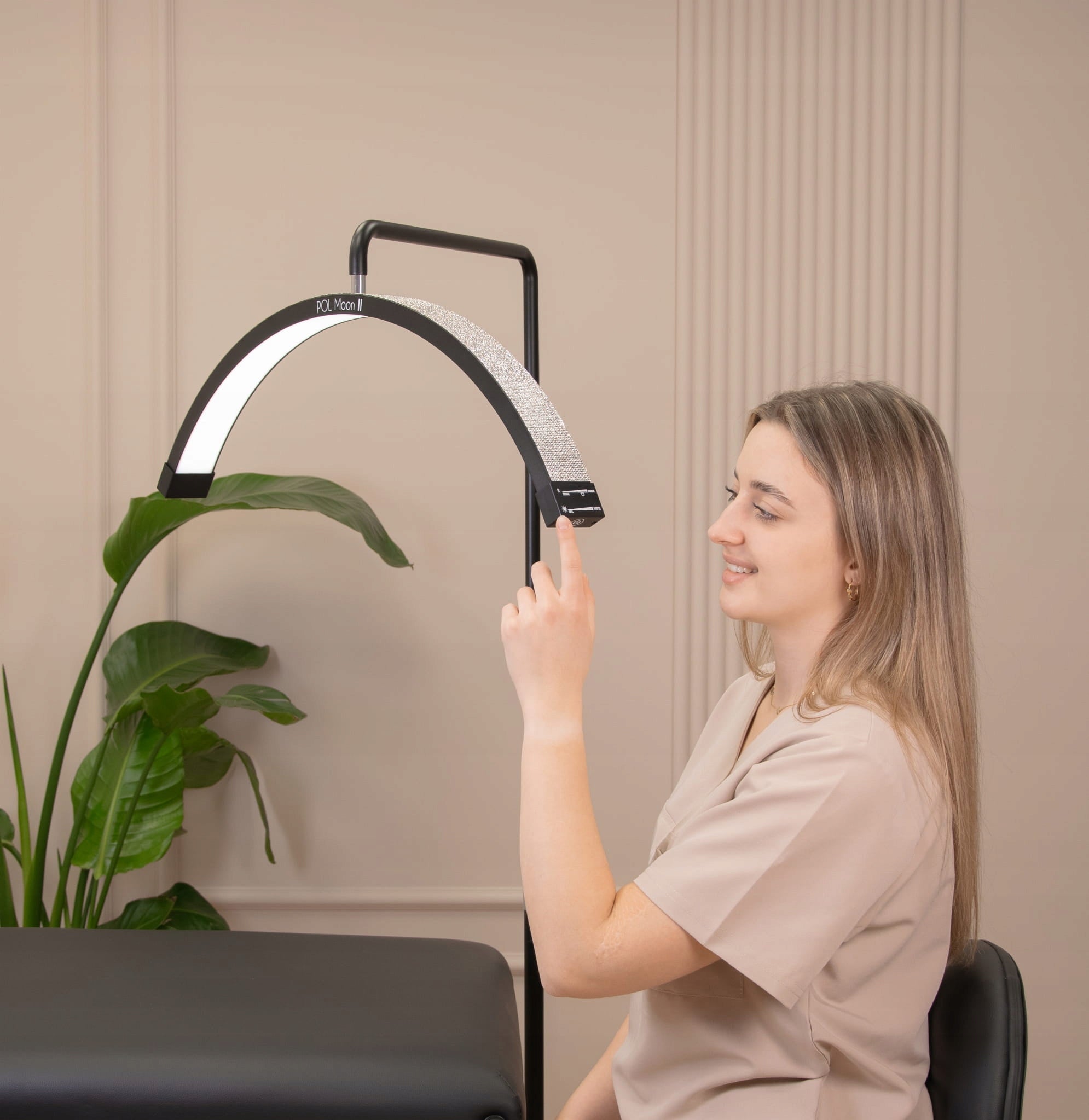 LED Cosmetic Lamp For Eyelash Extension Floor Standing Professional Packaging status original