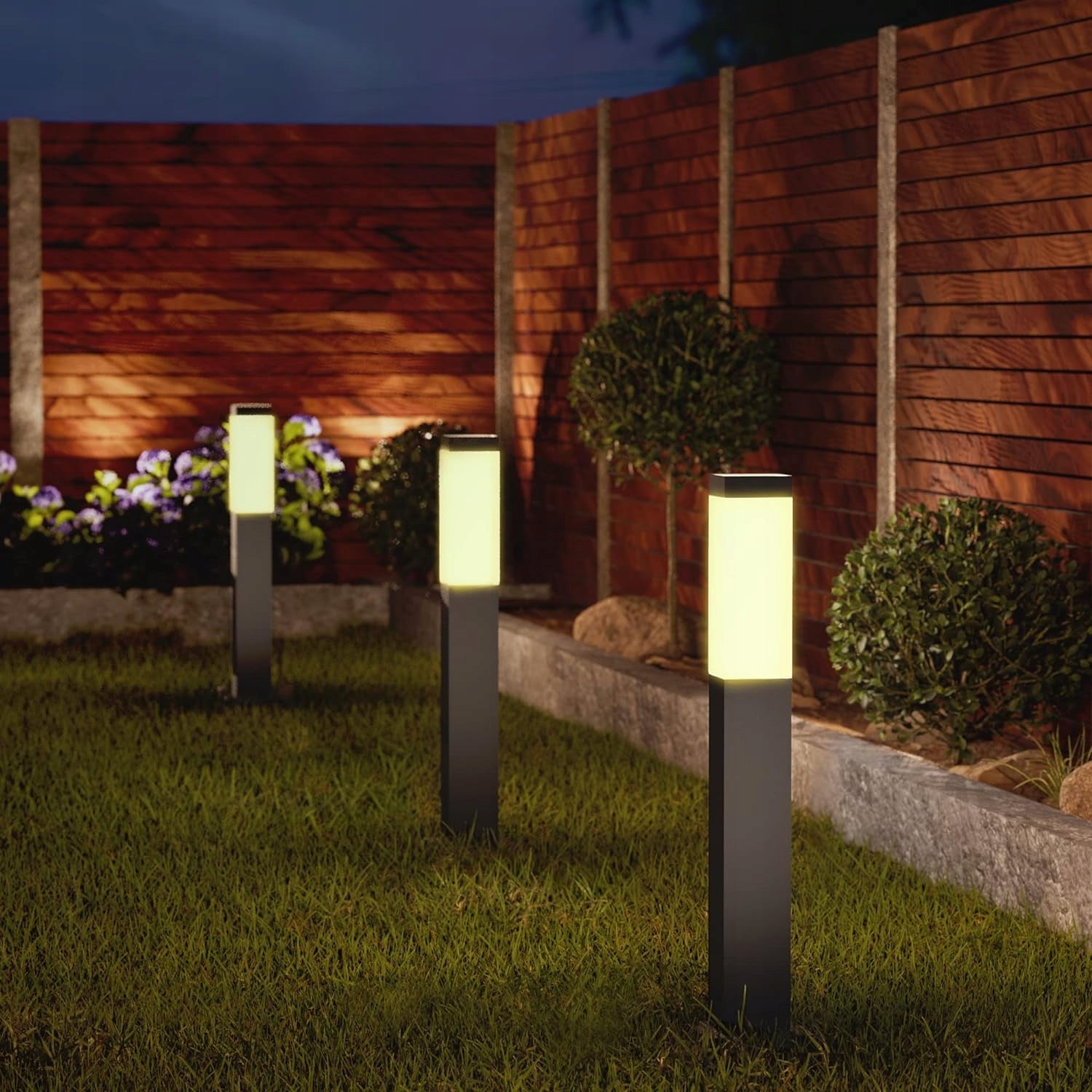 LED Garden Lamp Outdoor Standing Post E27 IP54 45cm Packaging status original