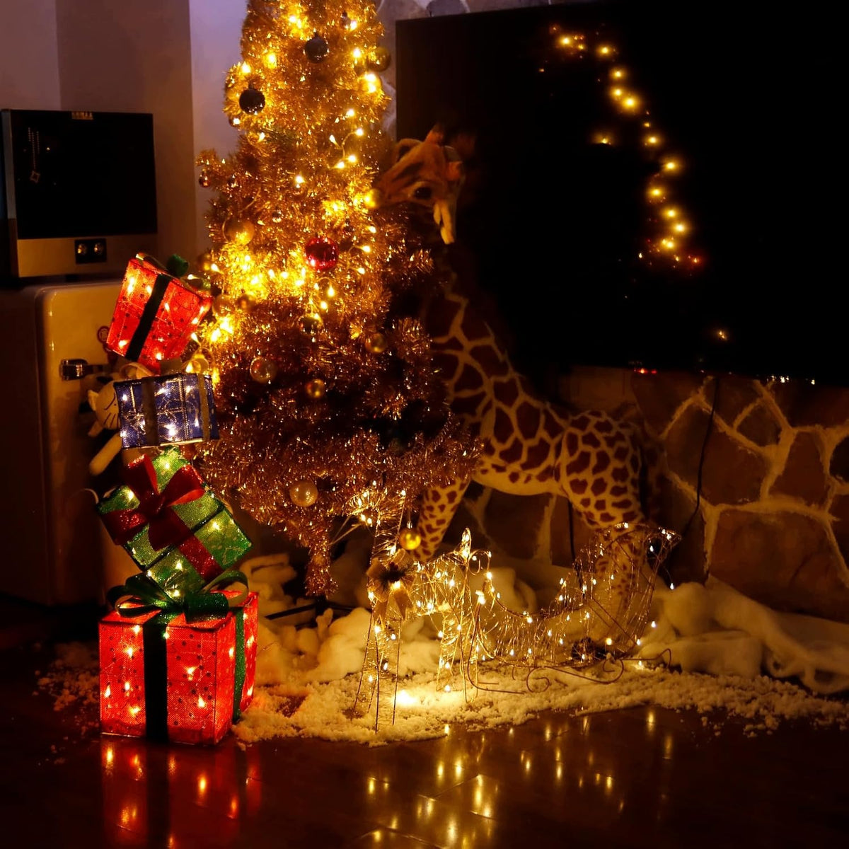 LED Gift Boxes Christmas Decorations 4 Pieces 8 Effects Manufacturer code VF4XL0277