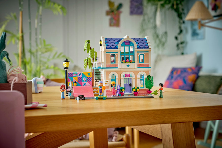 LEGO 42687 Friends - Family House Liann Toy Dollhouse Set name Dom Rodzinny Liann