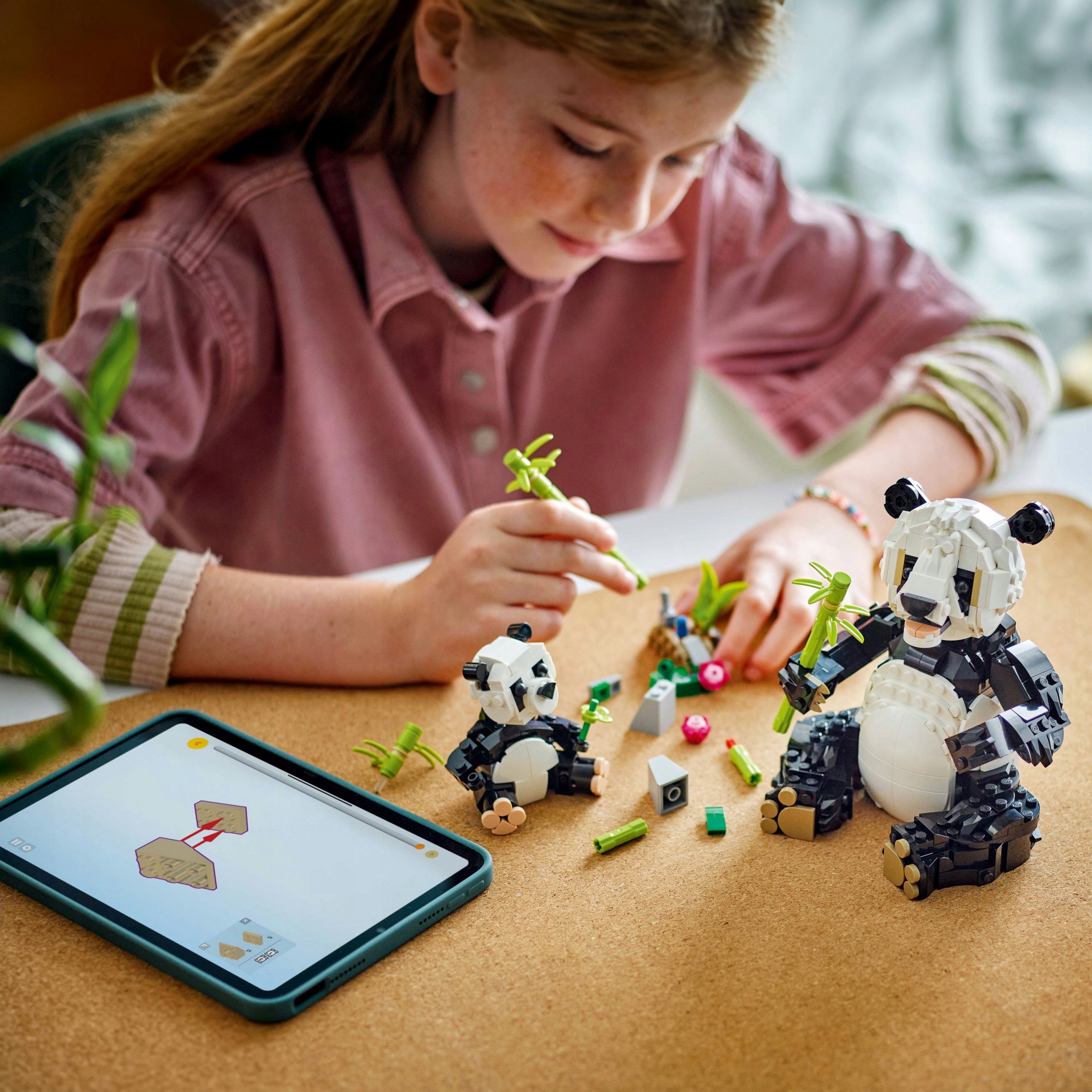 LEGO Creator 3 in 1 Wild animals: panda family 31165 Product number 31165