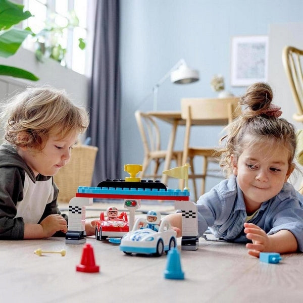 LEGO DUPLO 10947 Závodní auta Brand LEGO