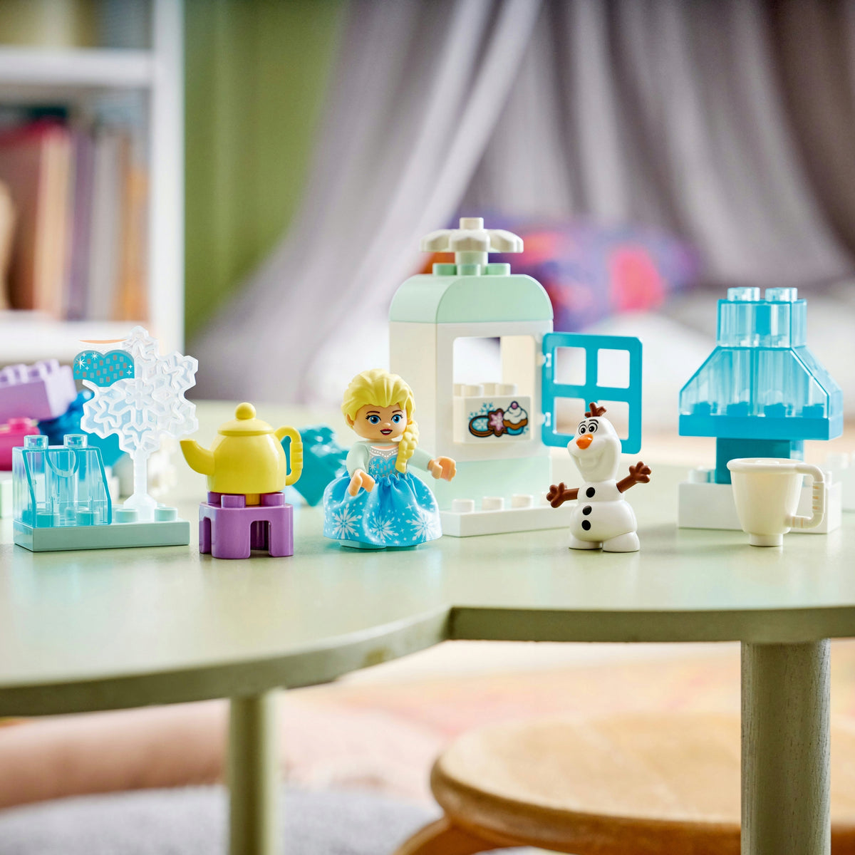 LEGO DUPLO Disney Creative Box with Elsa and Olaf 10462 Brand LEGO