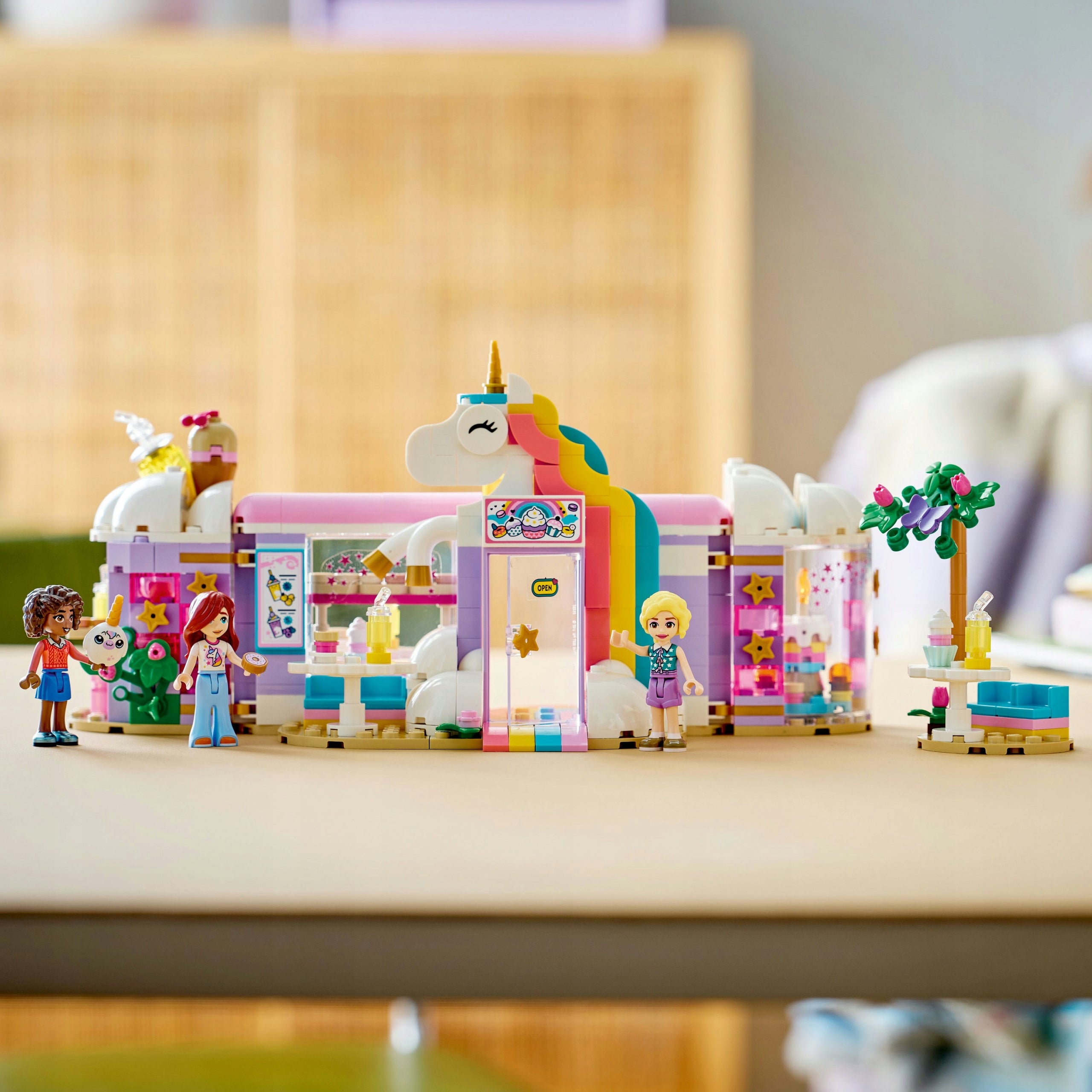 LEGO Friends Unicorn Cafe 42684 Gender boys girls unisex