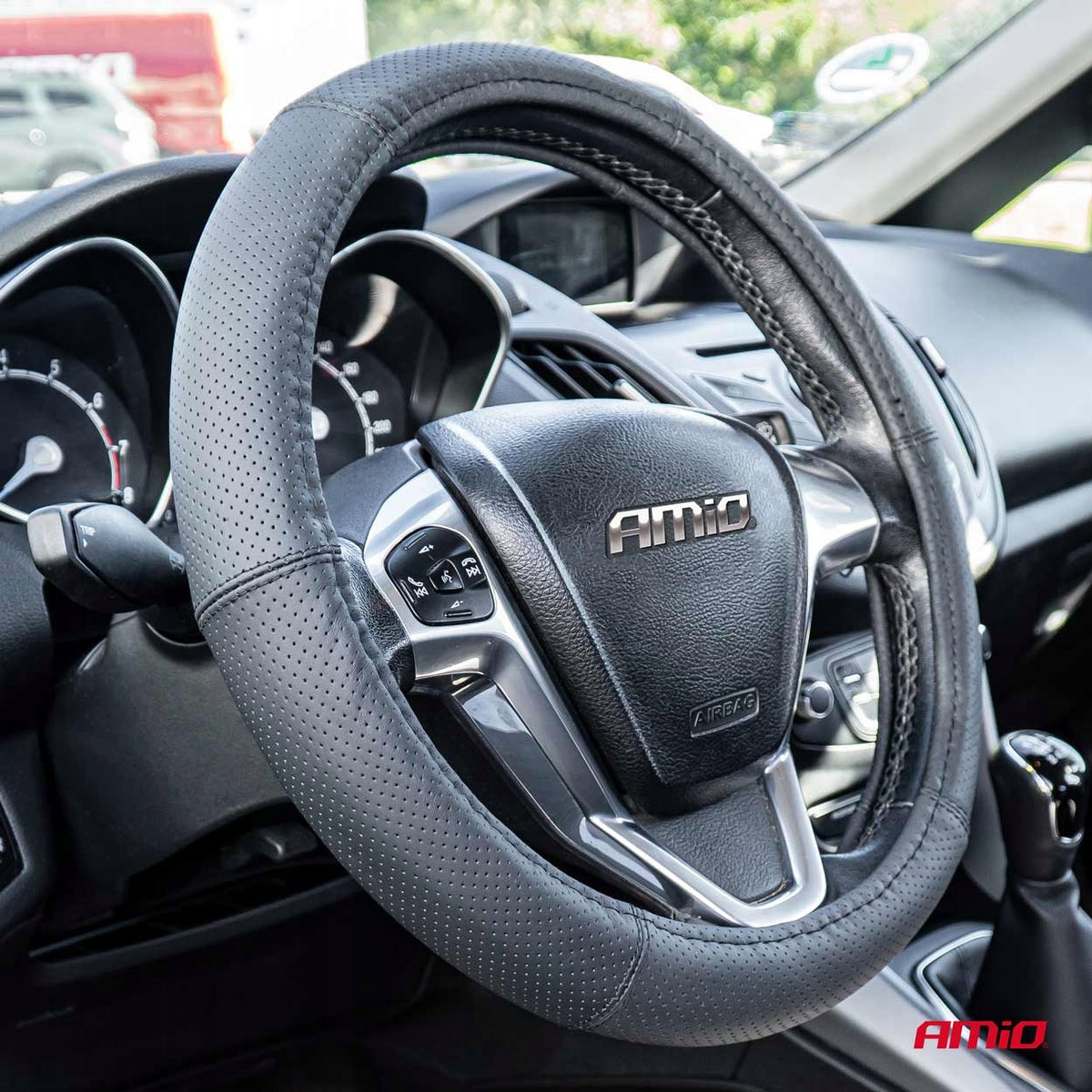 Leather Cover Perforated Car Steering Wheel Cover XXL 44-46 Product weight with unit packaging 0.1 kg