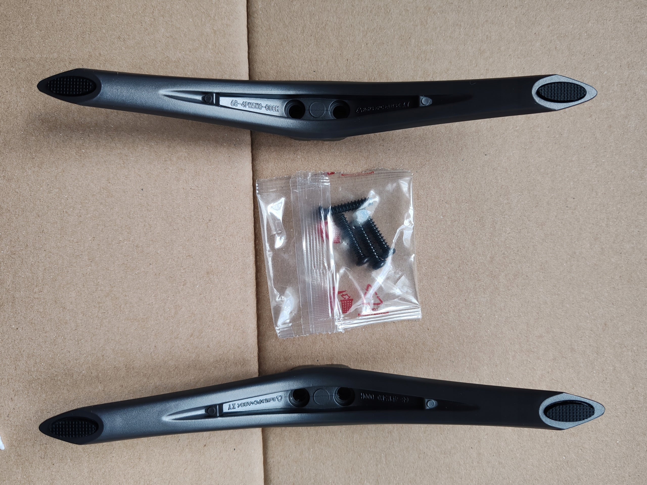 Leg feet base 68-4PM5M0-000H XIAOMI 43" L43MB-FPEU Manufacturer code ST2