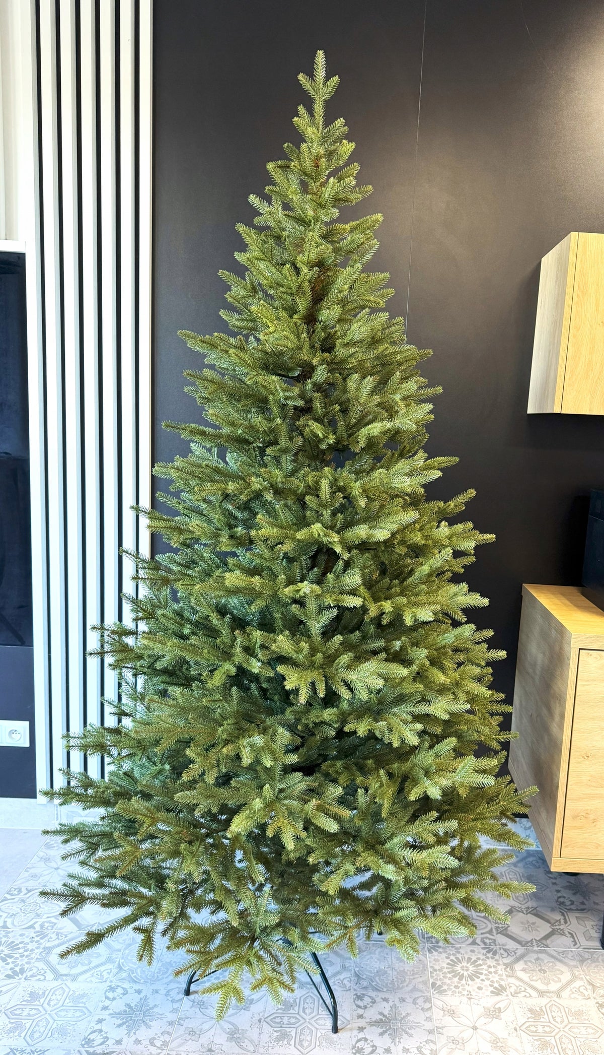 Lupico Christmas Tree Artificial Pe Like Real Franklin 100% Pe 220cm Manufacturer code FR220 100%