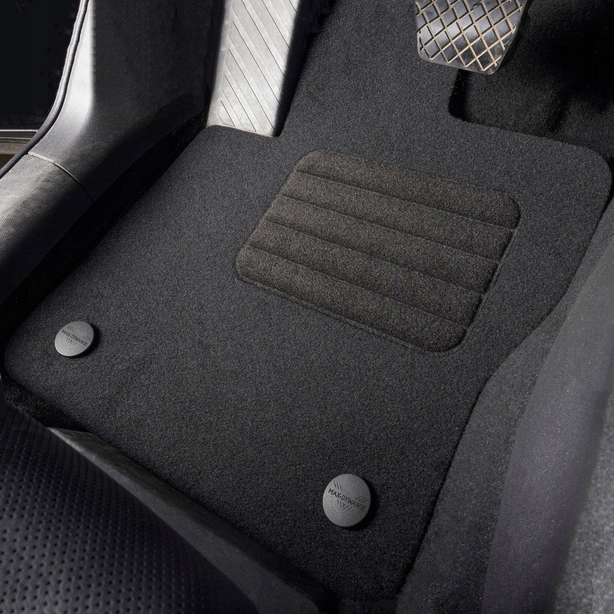 MAX-DYWANIK - Velour rug wipers for car - BLACK SET Manufacturer Max-Dywanik