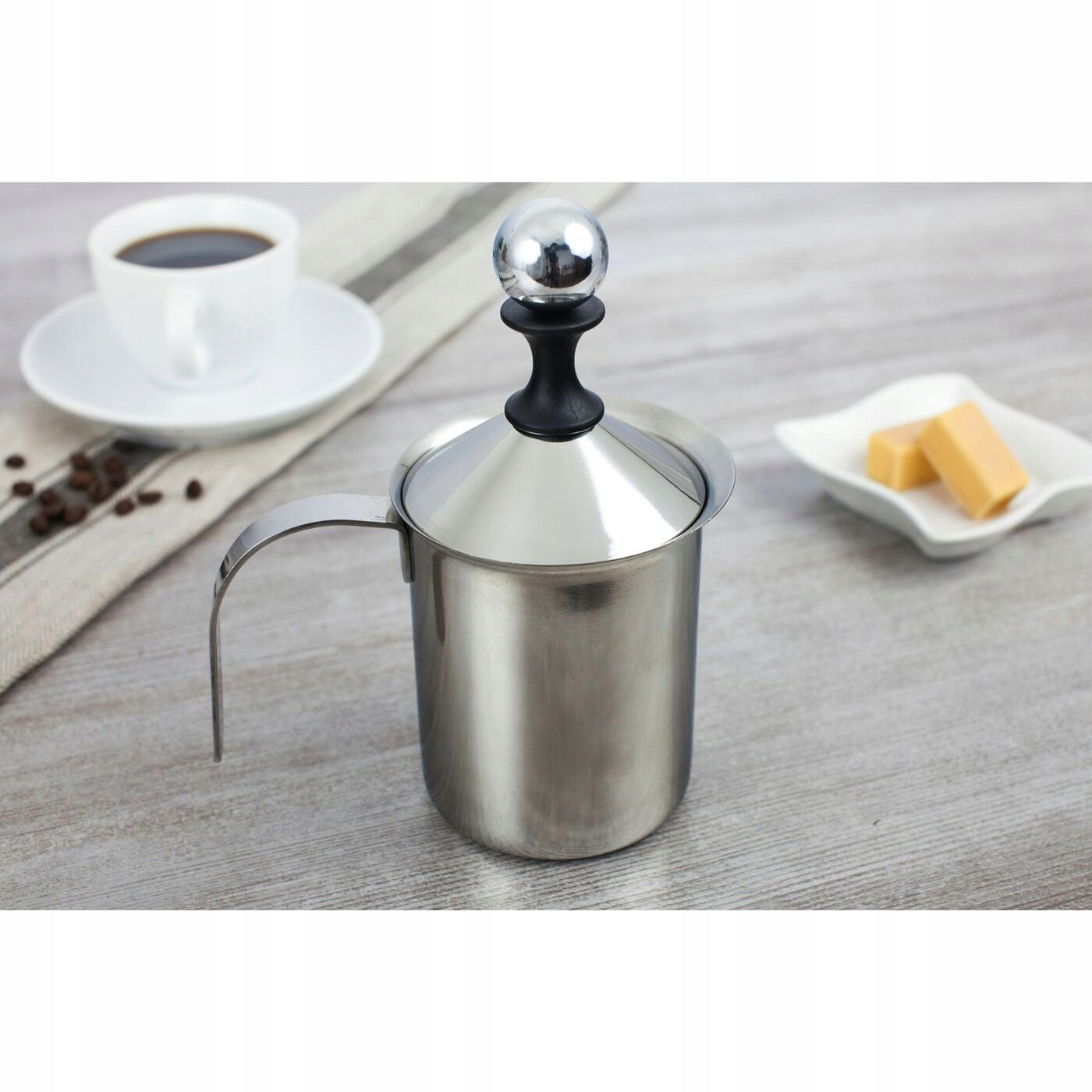 MILK FROTHER Handheld Jug for WHIPPING Cream Tadar Ball 0,4L Packaging status original
