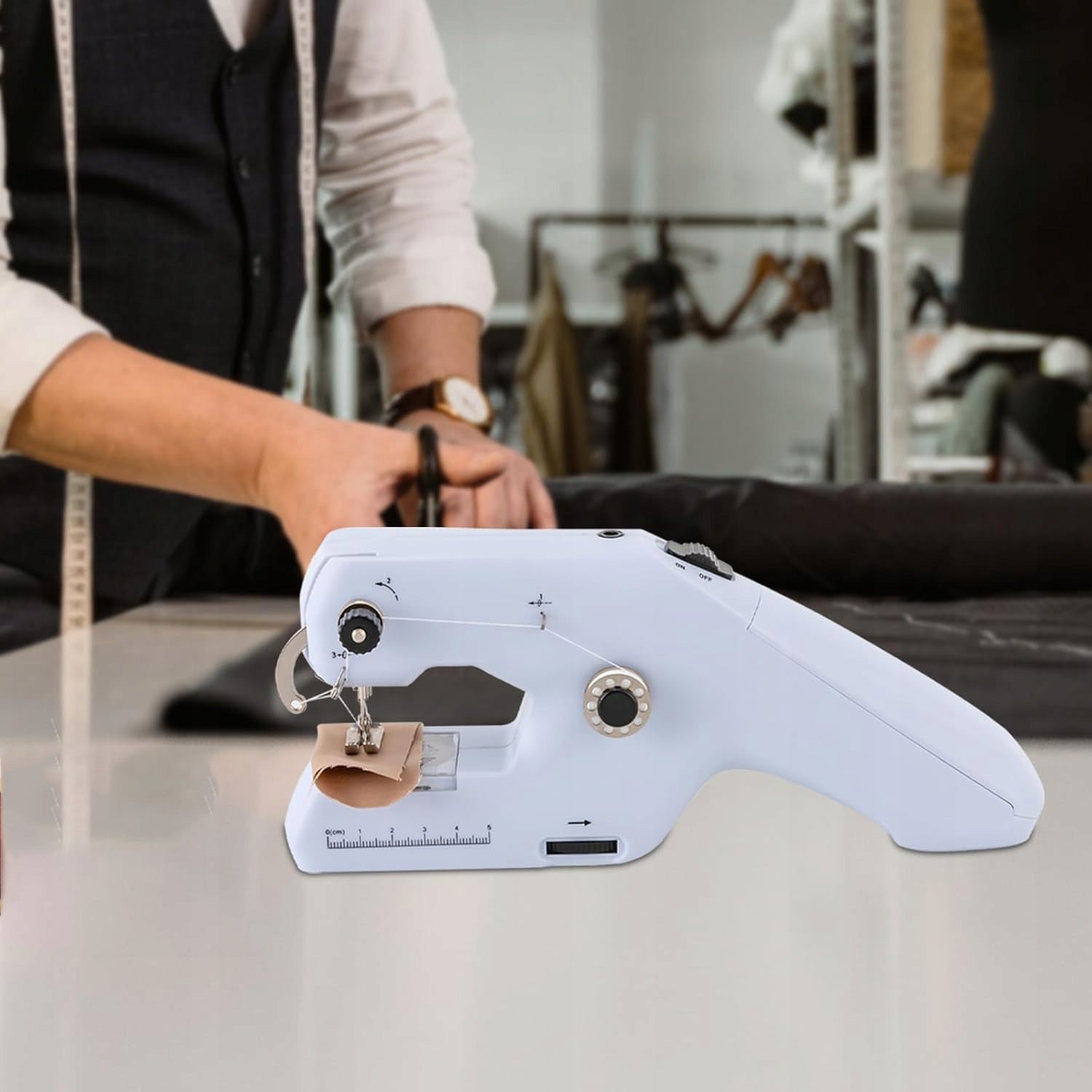 MINI ELECTRIC SEWING MACHINE AUTOMATIC BOBBIN WINDING WHITE Brand no brand