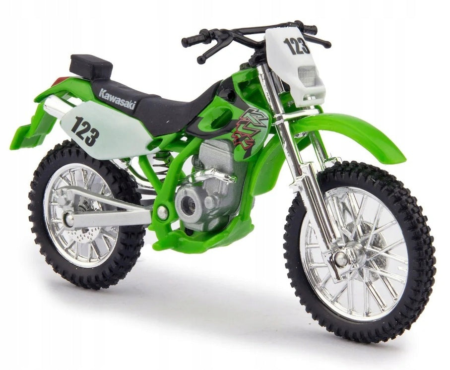 MOTOR KAWASAKI KLX 250SR 1:18 SCALE MODEL MAISTO FRESH METAL FAITHFUL 3+ Packaging status original