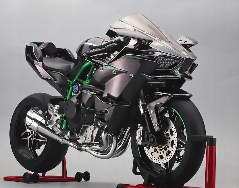 MOTORCYCLE SPORTS TOY RACER MODEL KAWASAKI MINJA H2R 1:9 GREEN Brand Pan i Pani Gadżet