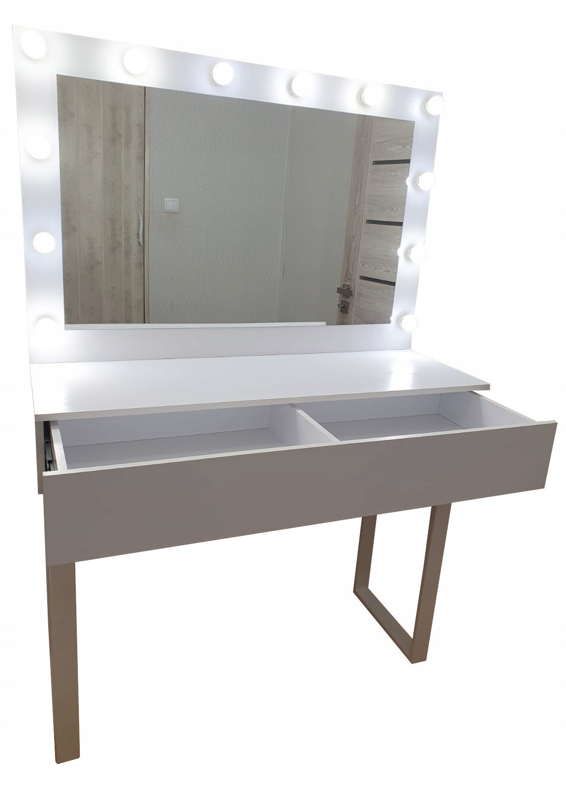 Makeup Dressing Table Make Up 120