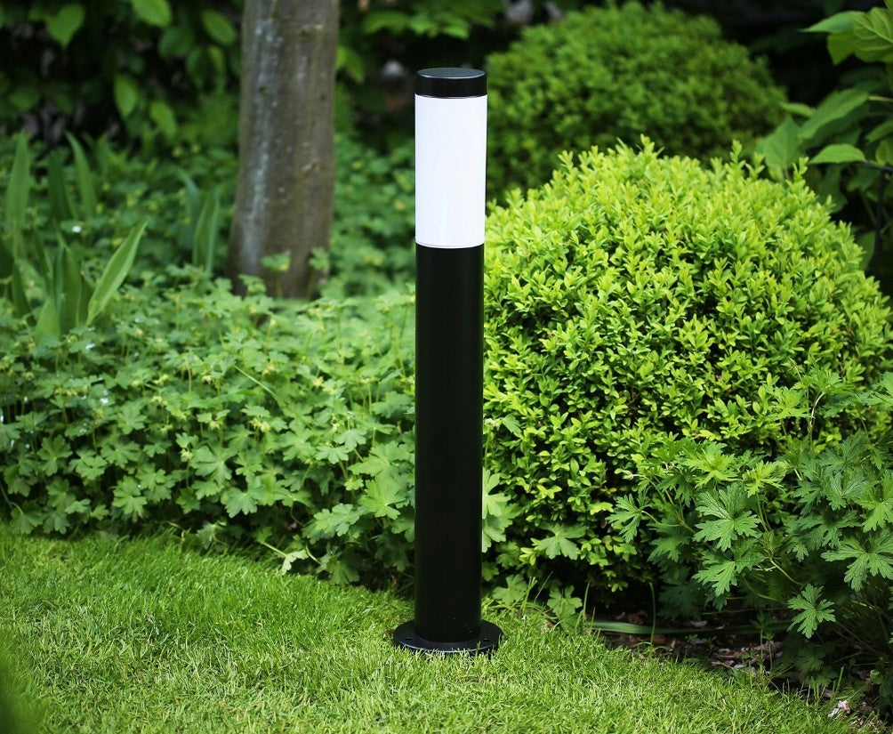 Manila H65 Standing Lamp Garden Post Round Black Batteries included no