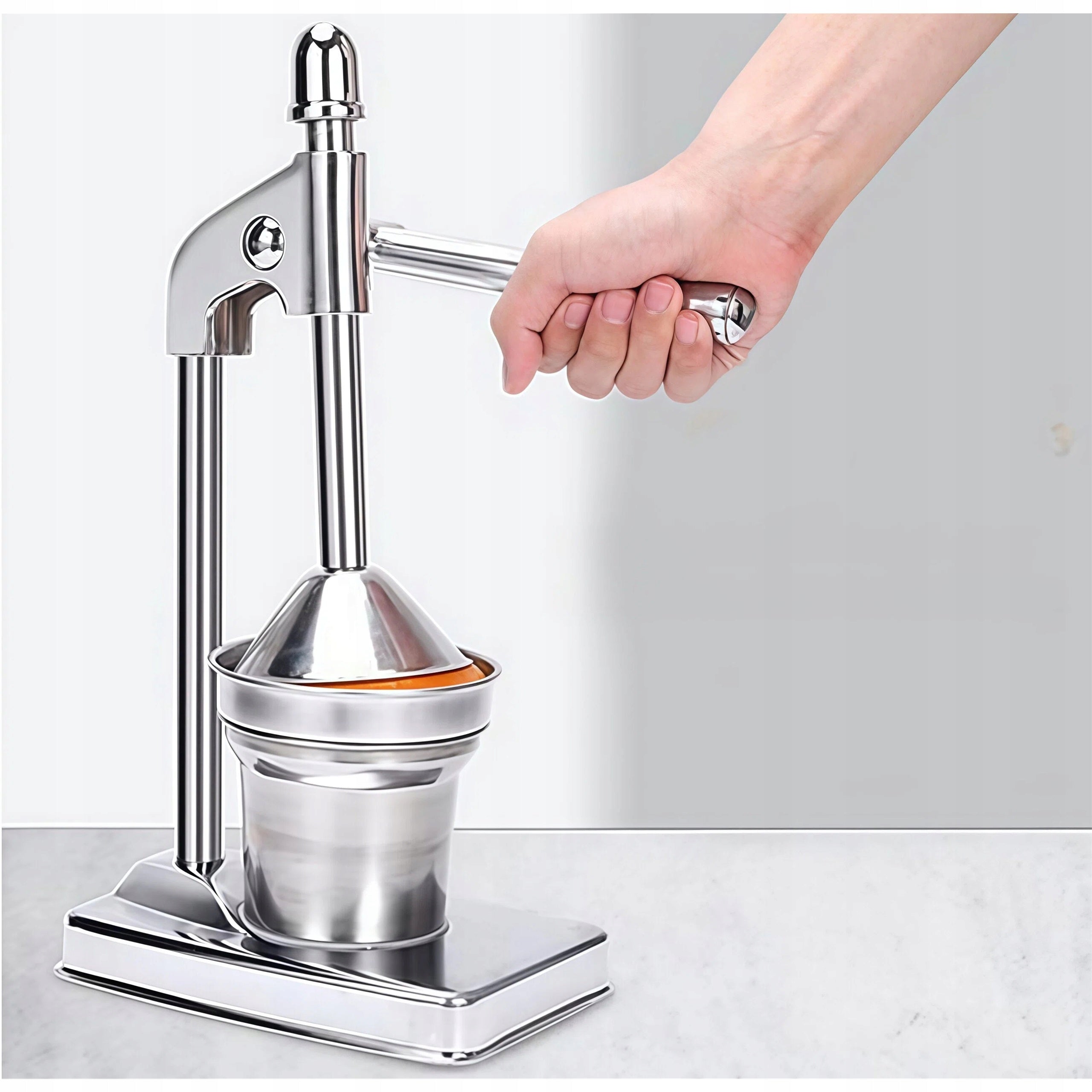 Manual juicer, easy to disassemble and clean Brand no brand